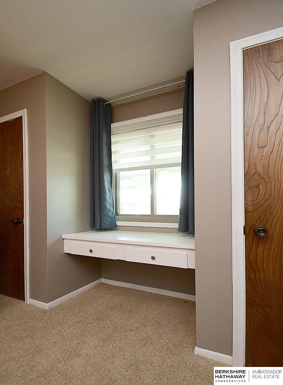 4430 Shady Lane Circle, Omaha, Nebraska image 23