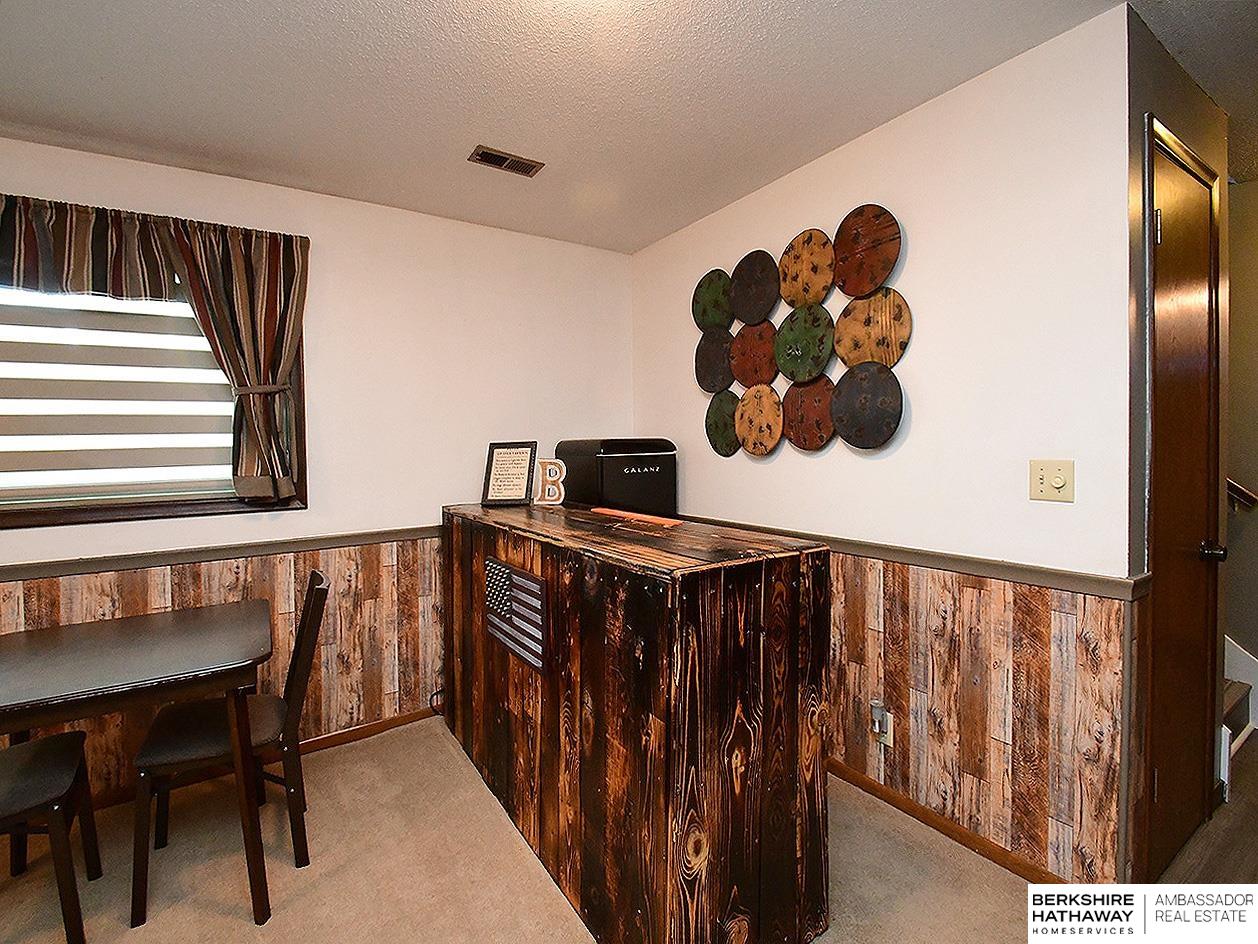 4430 Shady Lane Circle, Omaha, Nebraska image 29
