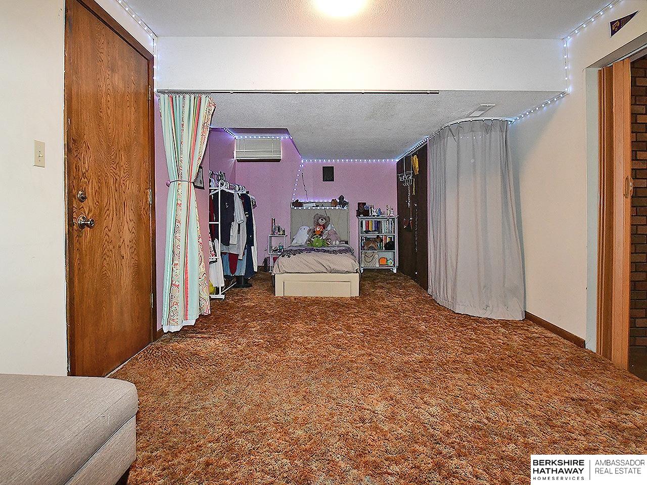 4430 Shady Lane Circle, Omaha, Nebraska image 34