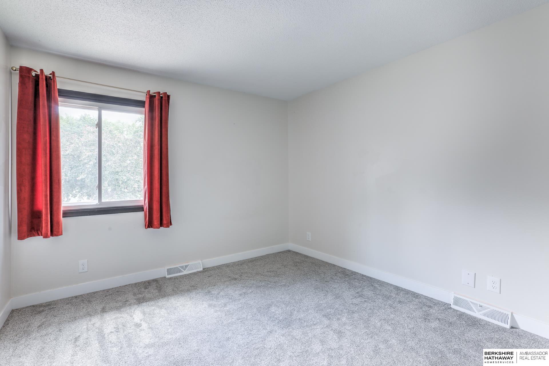 2858 Browne Street, Omaha, Nebraska image 21