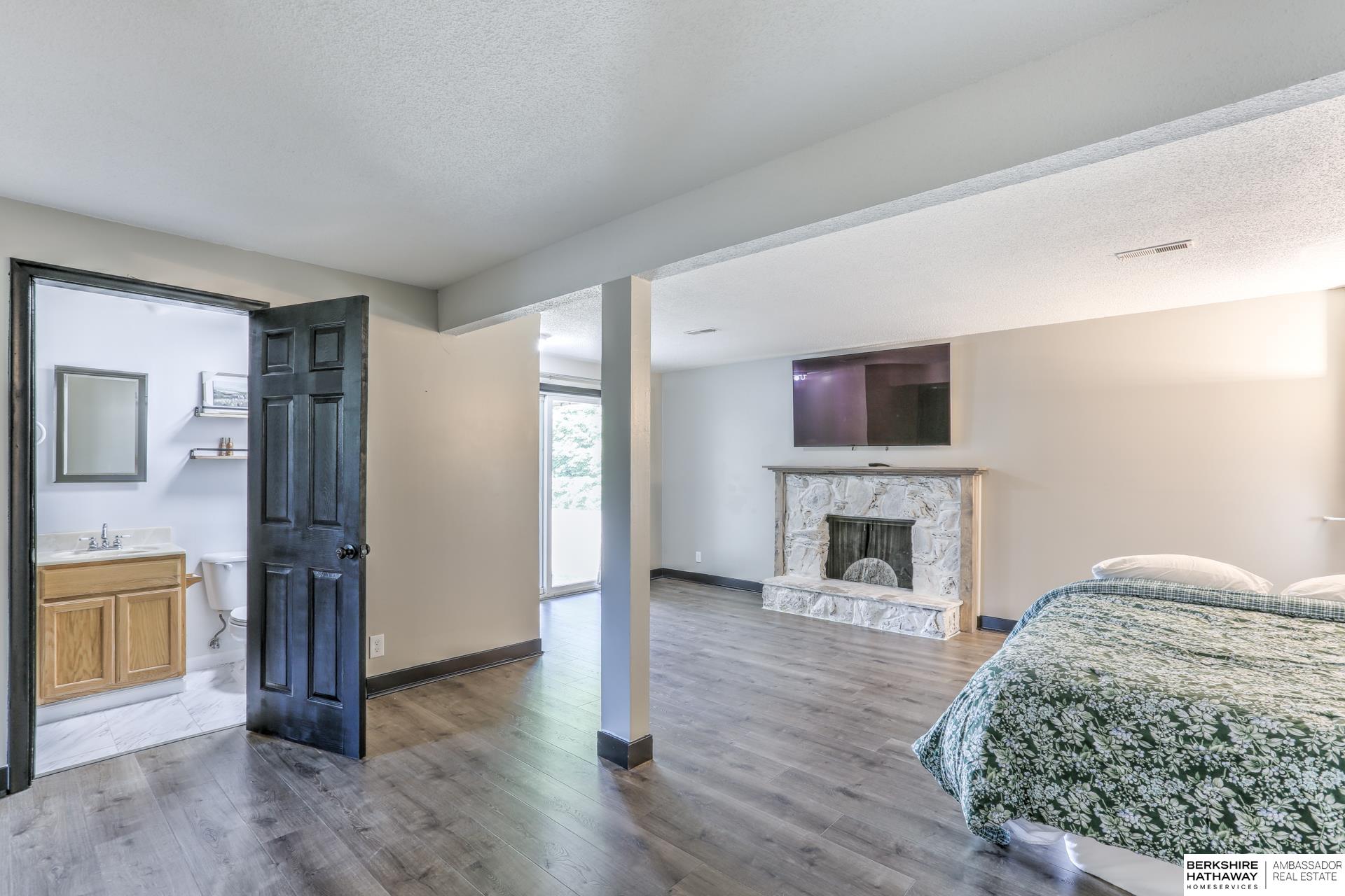 2858 Browne Street, Omaha, Nebraska image 28