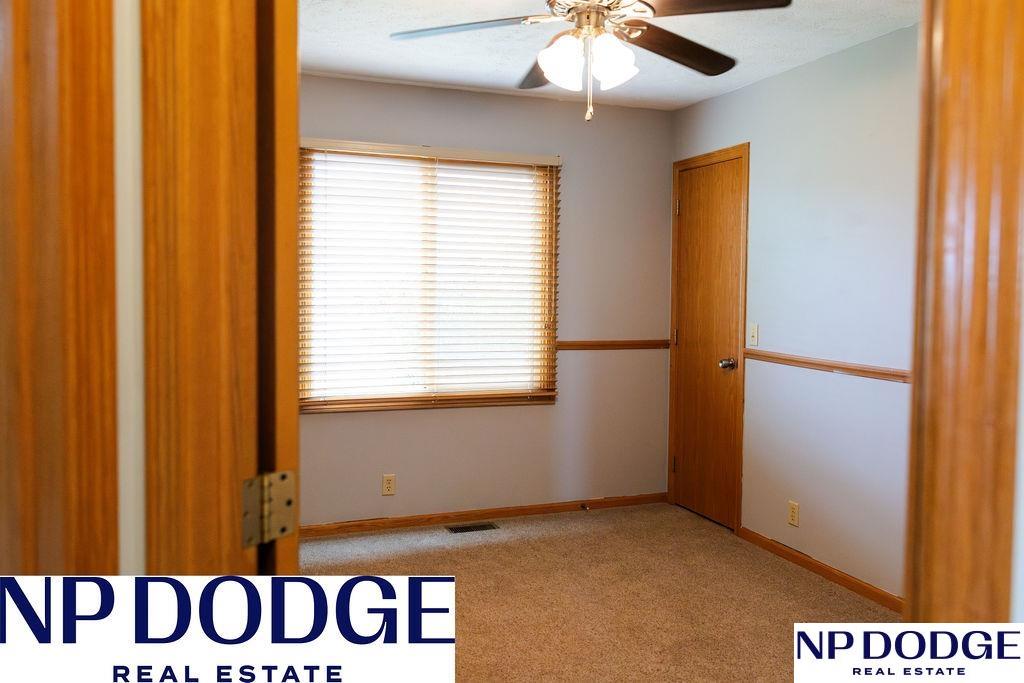 611 Diamond Lane, Papillion, Nebraska image 17