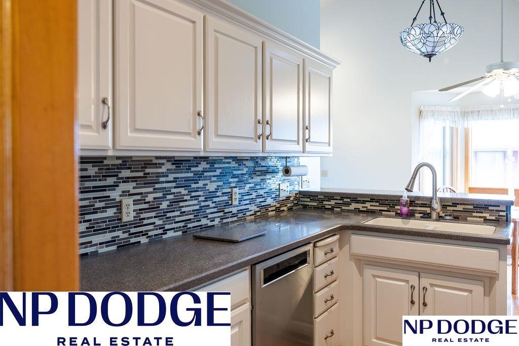 611 Diamond Lane, Papillion, Nebraska image 10