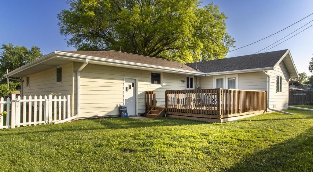 1828 William Drive, Beatrice, Nebraska image 32