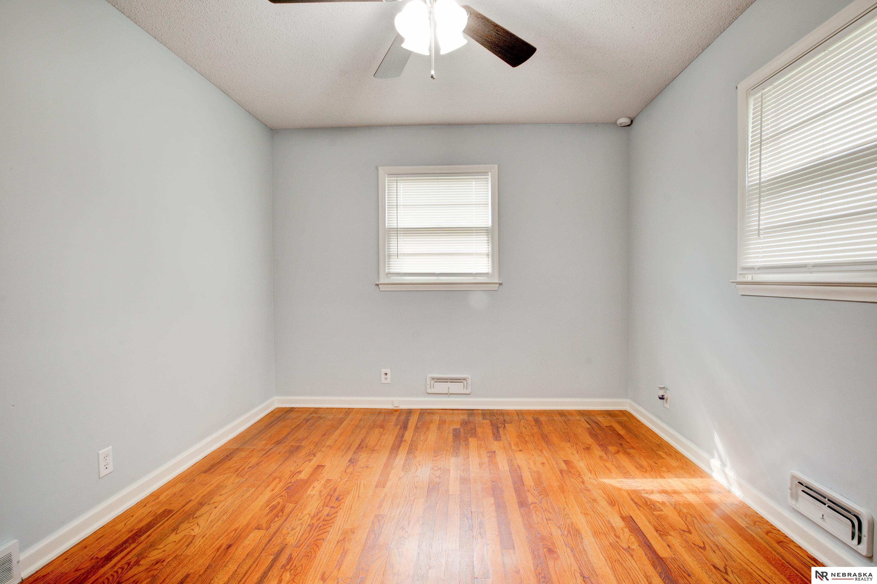 6205 Nebraska Avenue, Omaha, Nebraska image 13