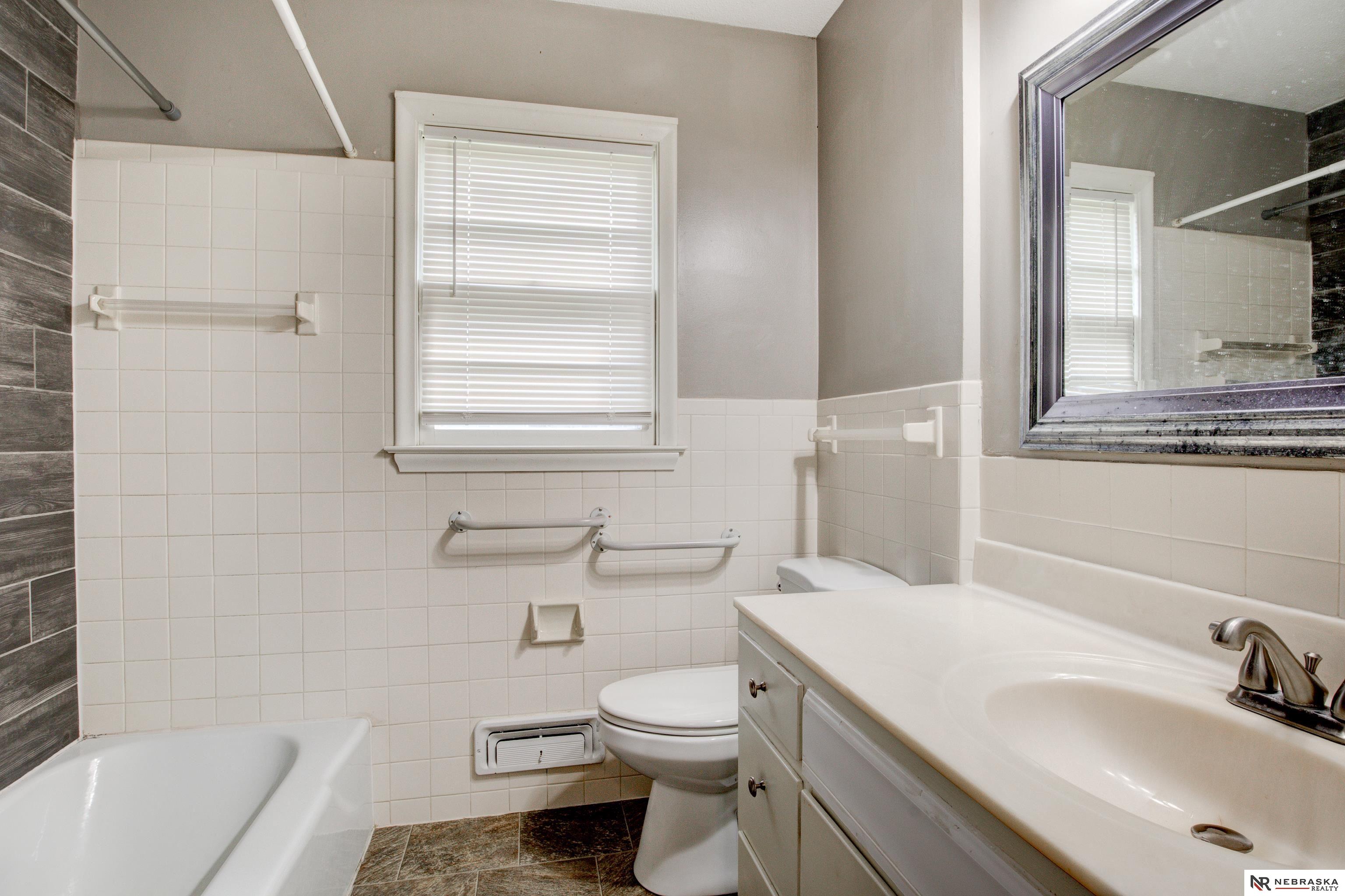 6205 Nebraska Avenue, Omaha, Nebraska image 14