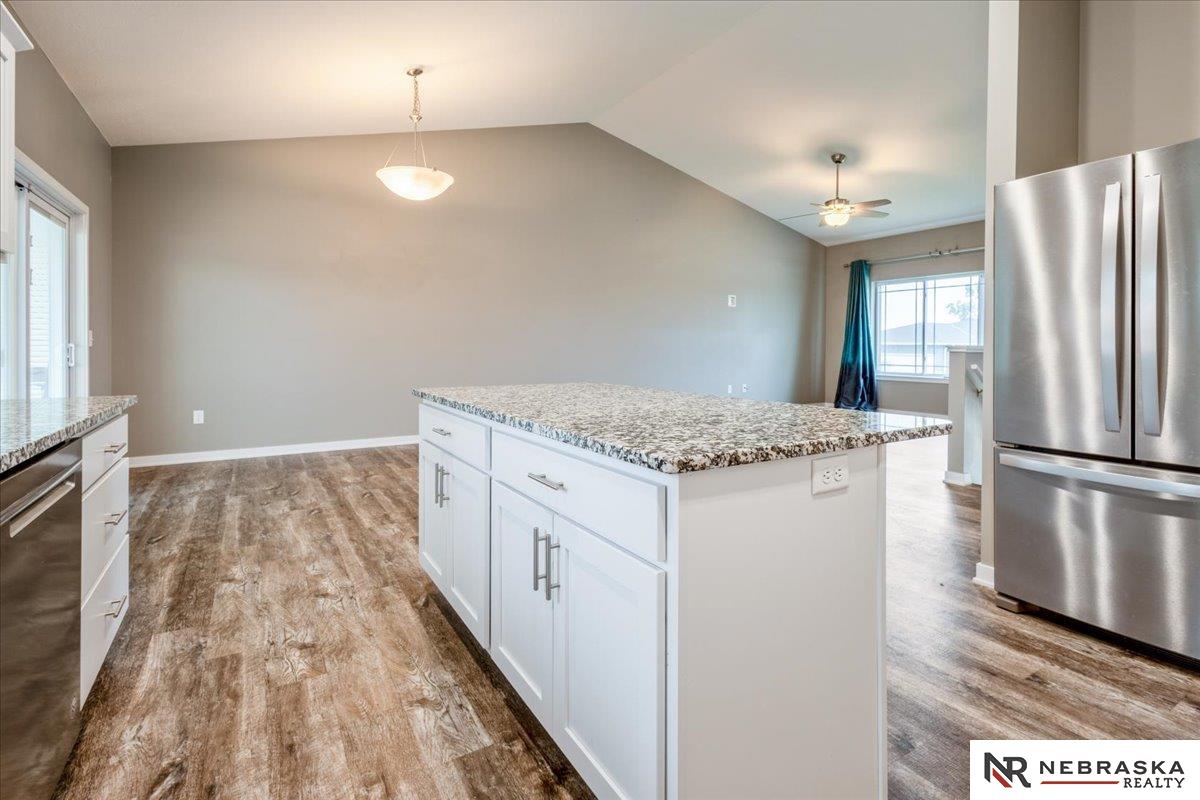 9767 Napa Ridge Drive, Lincoln, Nebraska image 14