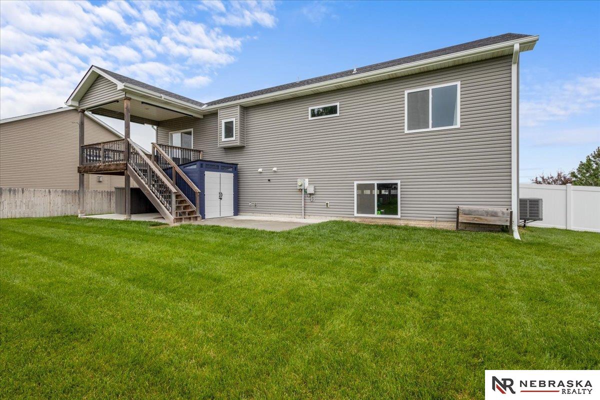 9767 Napa Ridge Drive, Lincoln, Nebraska image 35