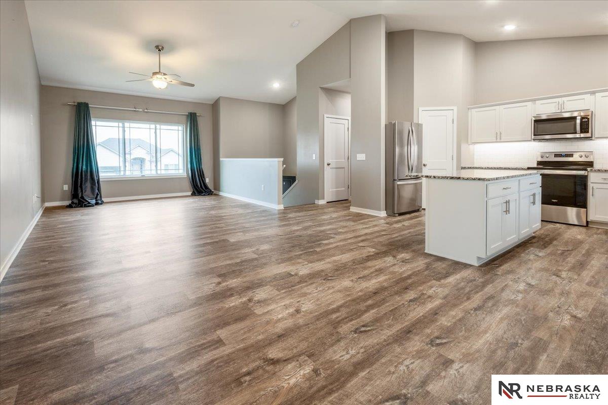 9767 Napa Ridge Drive, Lincoln, Nebraska image 5