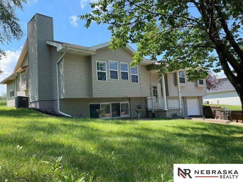 9500 Dawn Drive, Plattsmouth
