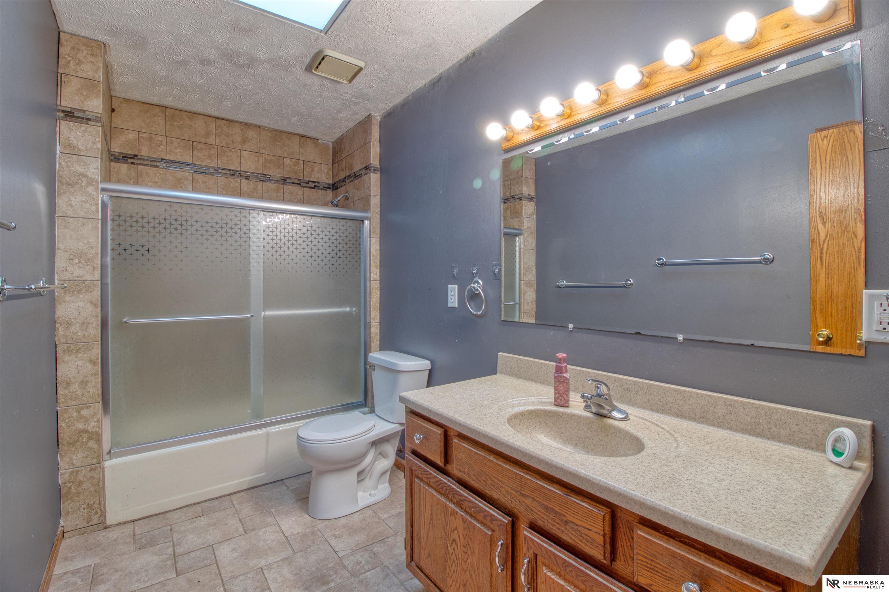 9500 Dawn Drive, Plattsmouth, Nebraska image 17