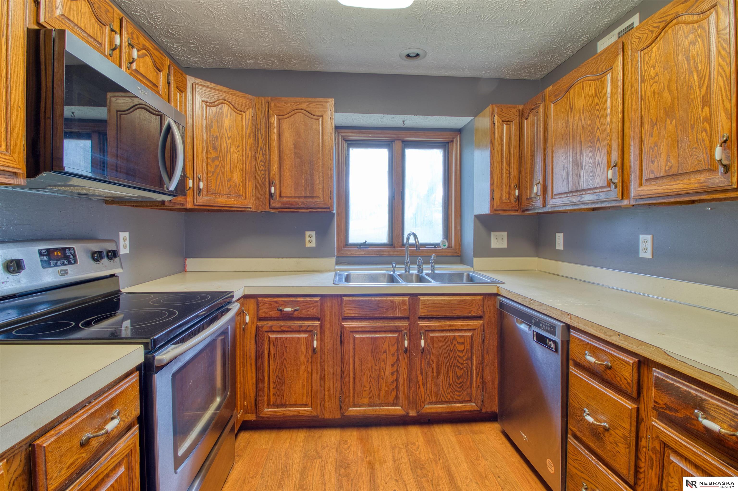 9500 Dawn Drive, Plattsmouth, Nebraska image 8