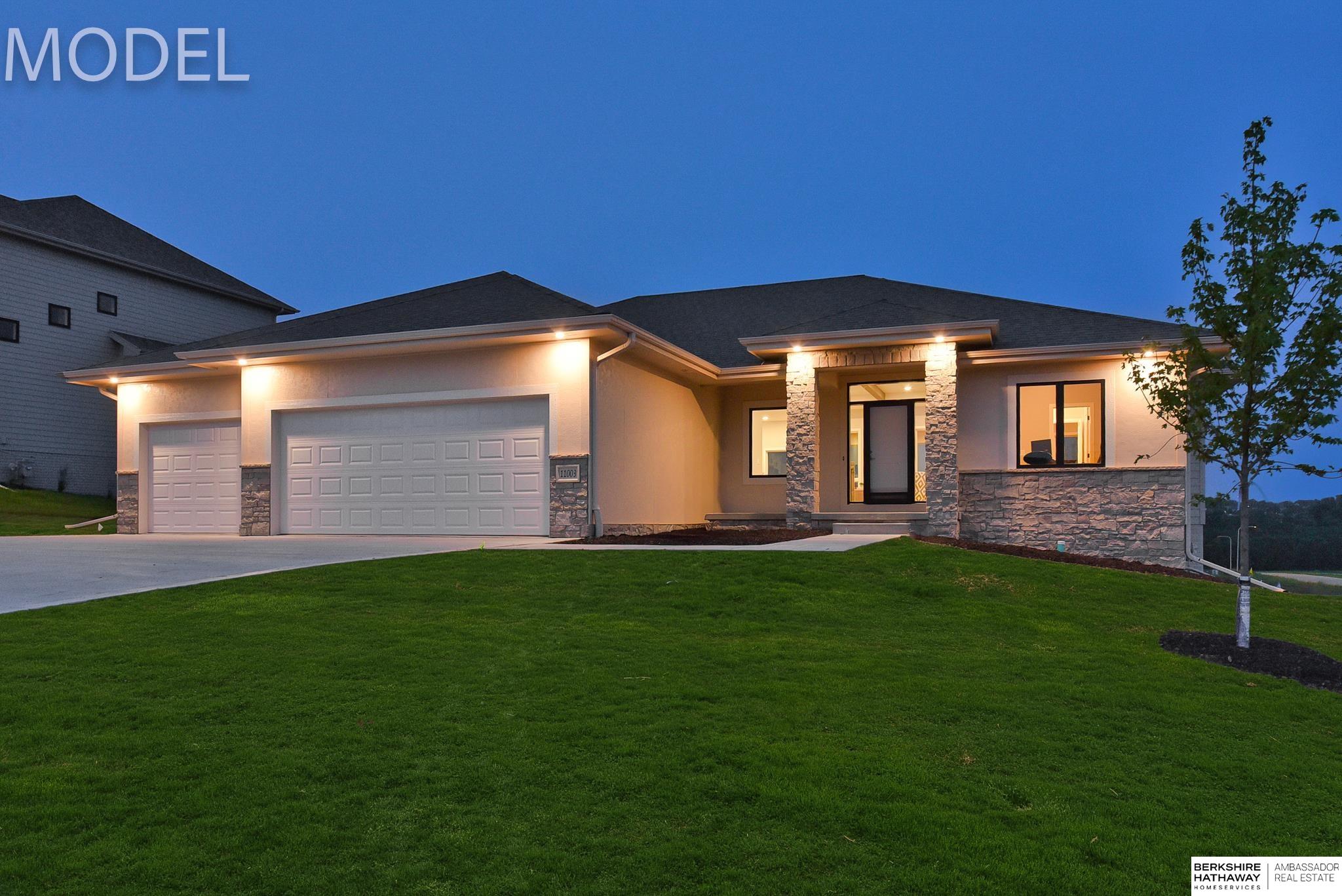 11003 S 102nd Street, Papillion, Nebraska image 2
