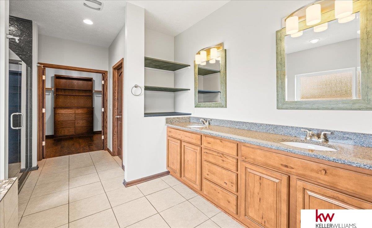 9421 Forest Lane, Plattsmouth, Nebraska image 16