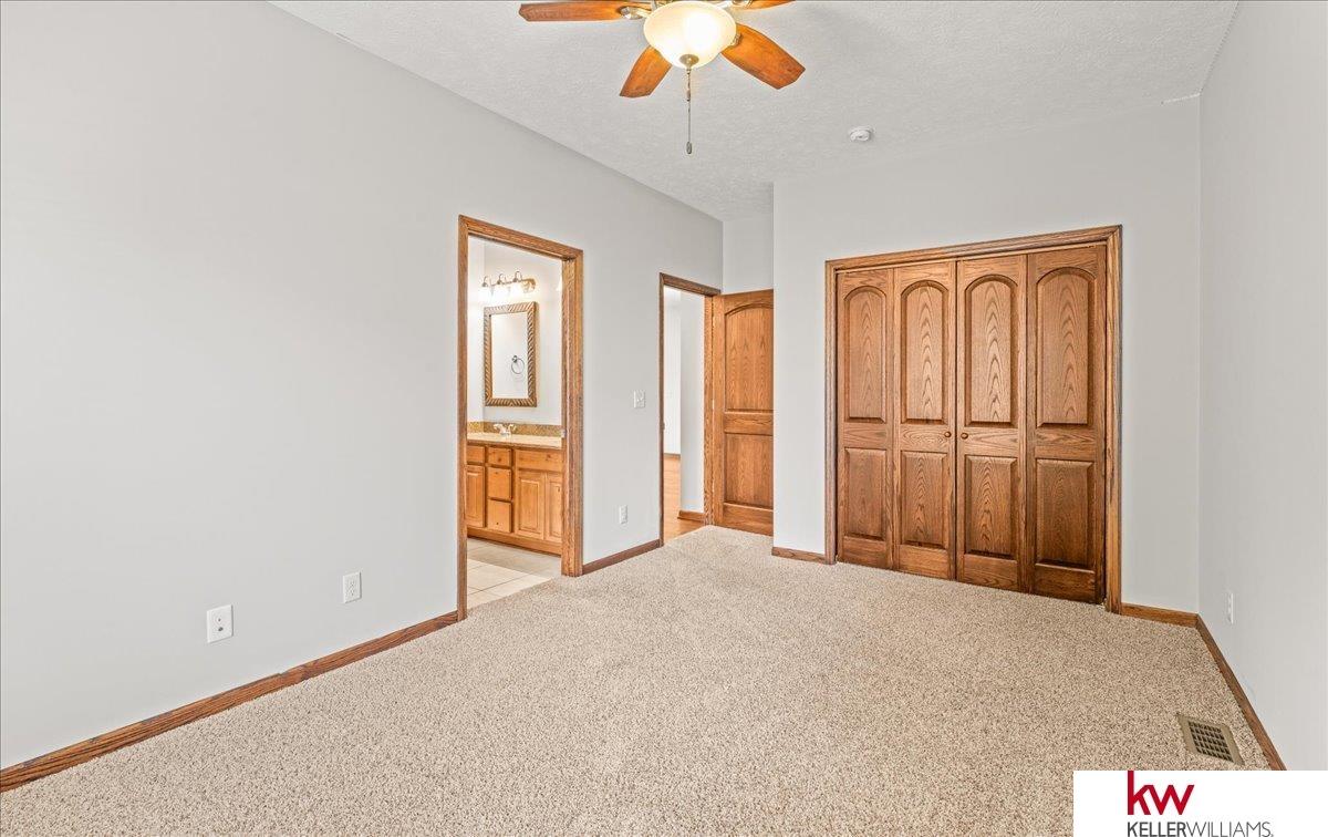 9421 Forest Lane, Plattsmouth, Nebraska image 21
