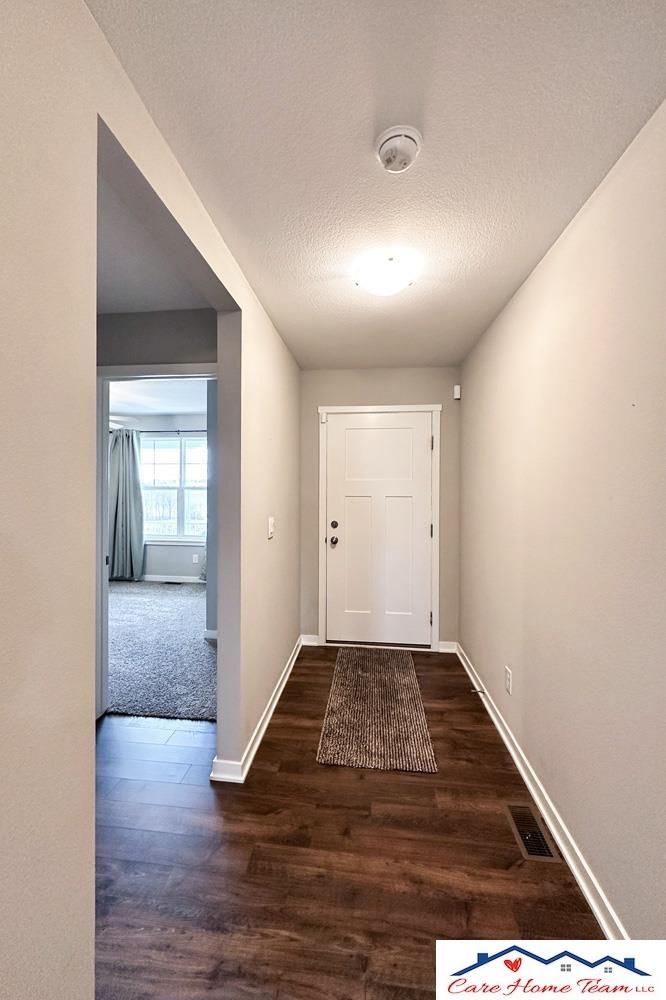 4512 Lawnwood Drive, Papillion, Nebraska image 4