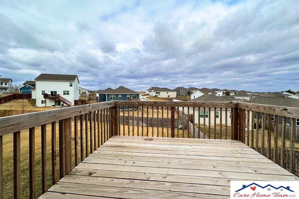 4512 Lawnwood Drive, Papillion, Nebraska image 5