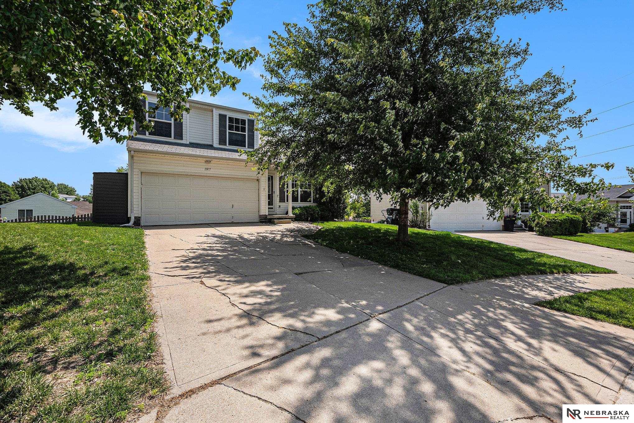 2107 N 167th Circle, Omaha