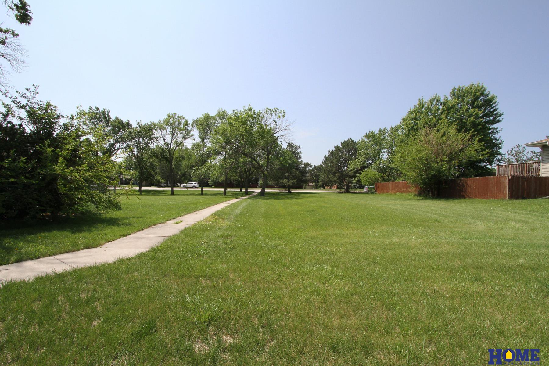 5632 Stonecliffe Court, Lincoln, Nebraska image 4