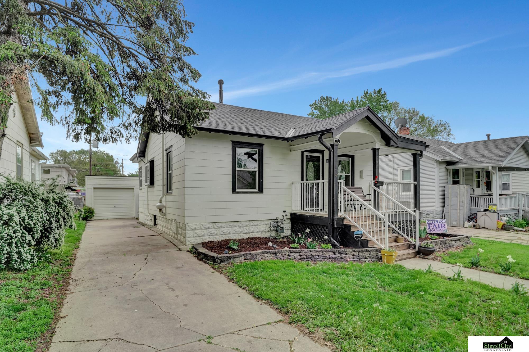 1336 Chautauqua Avenue, Lincoln, Nebraska image 2