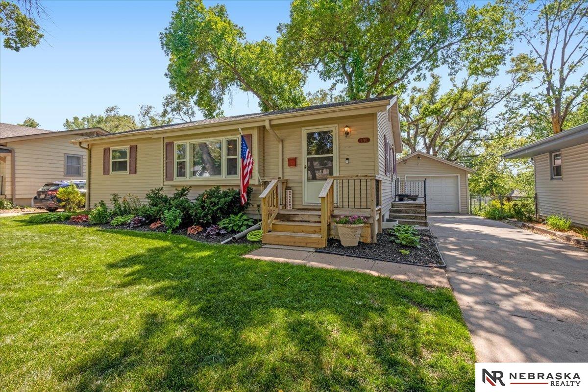 1740 N 84th Street, Omaha
