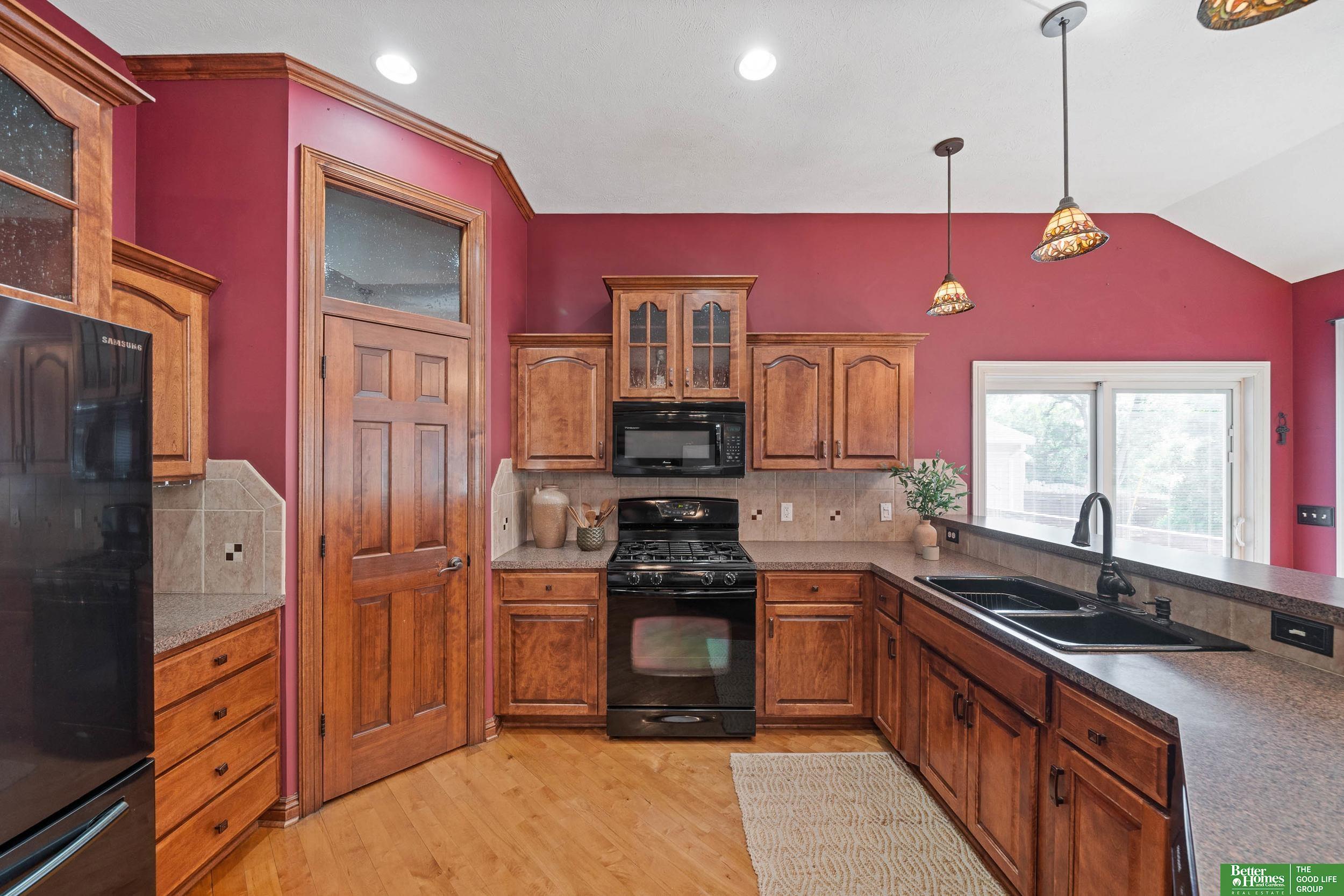 440 N 2nd Street, Springfield, Nebraska image 9
