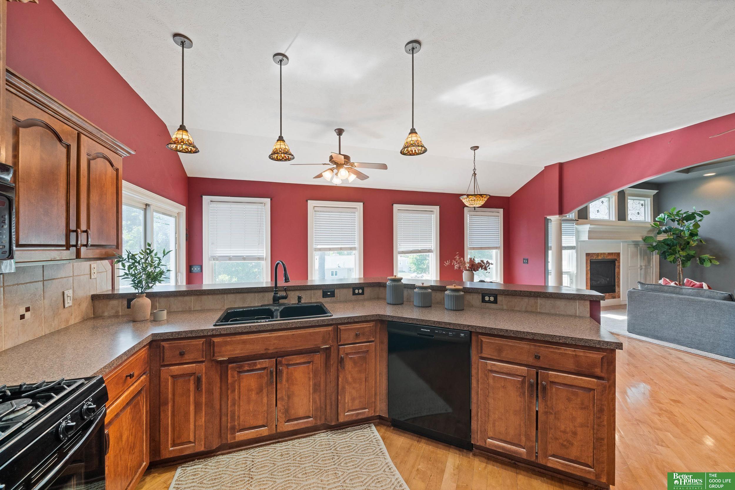 440 N 2nd Street, Springfield, Nebraska image 10