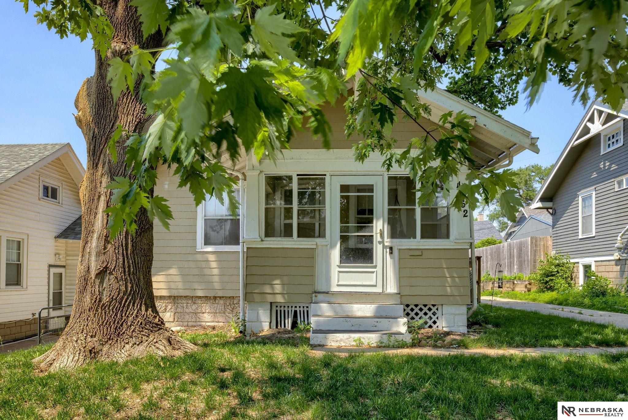 4362 Pacific Street, Omaha NE 68105