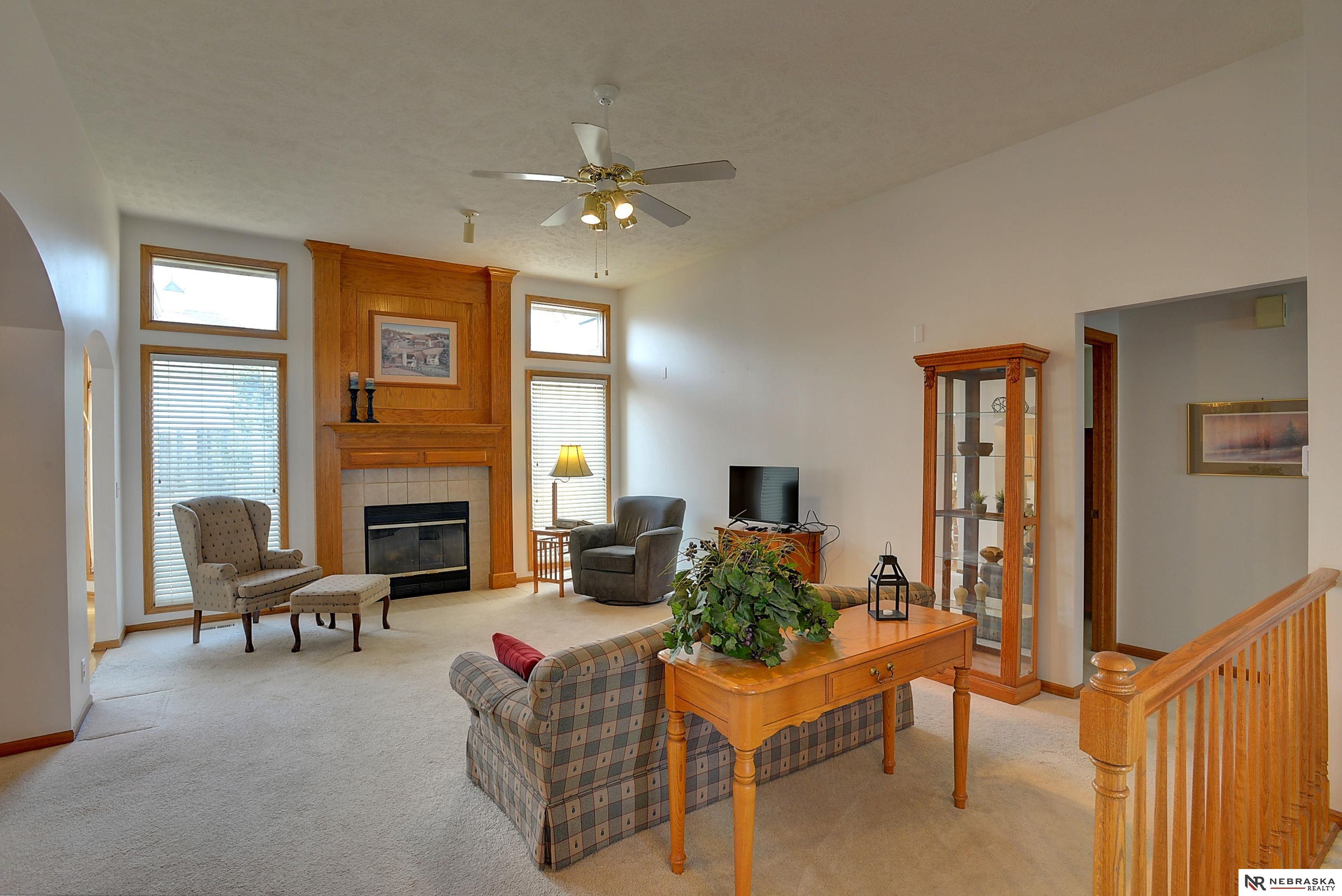 16917 Pierce Street, Omaha, Nebraska image 11