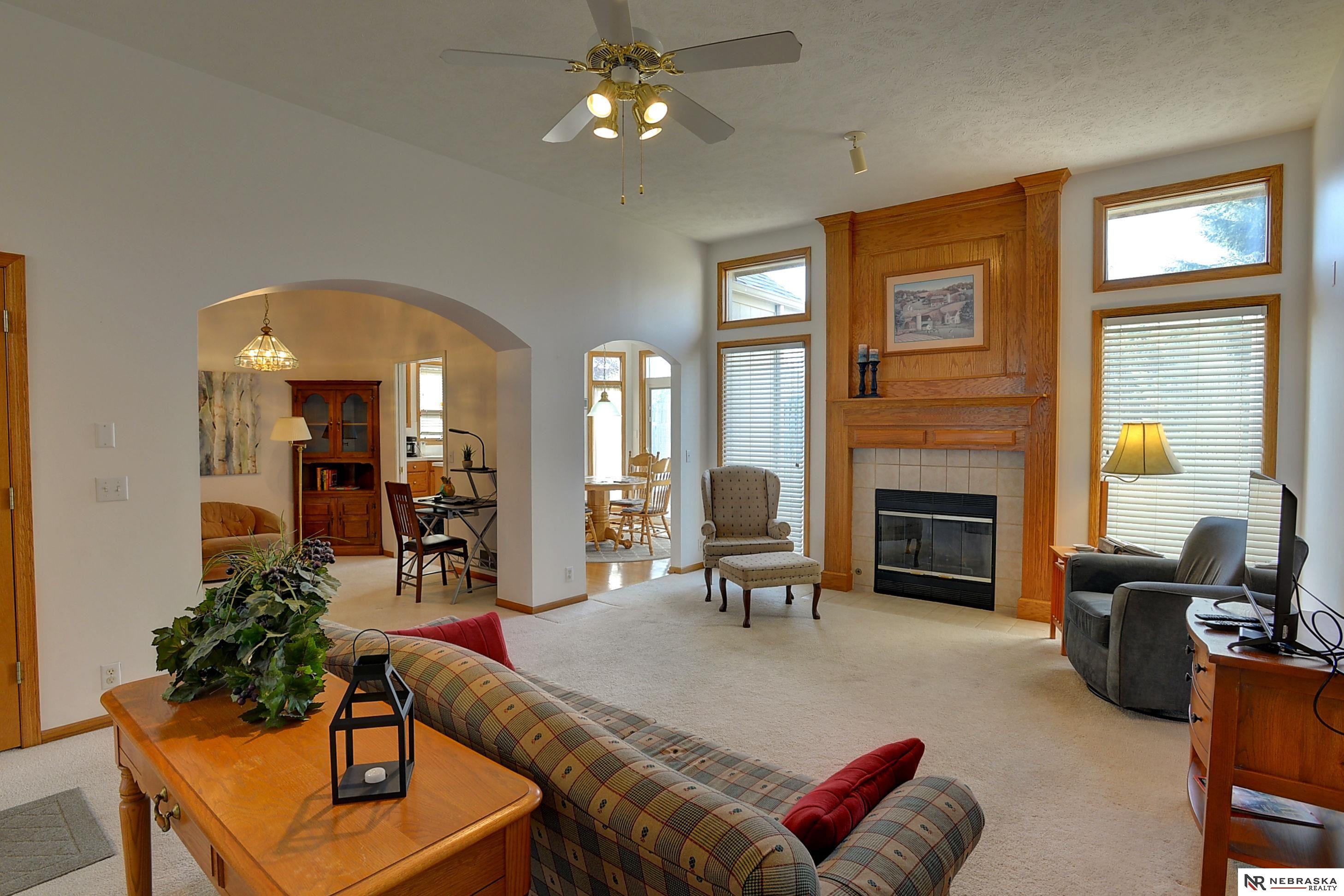 16917 Pierce Street, Omaha, Nebraska image 12
