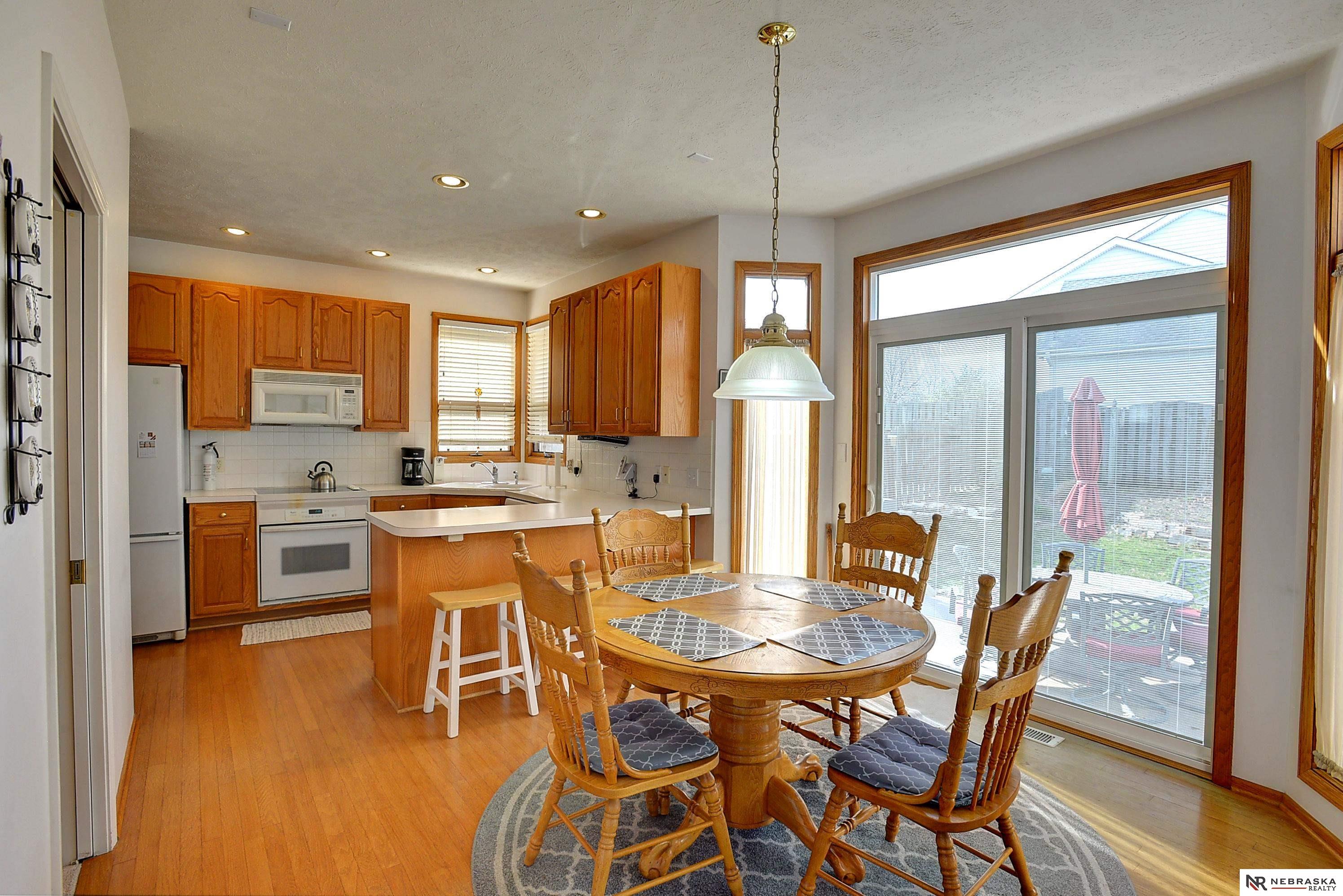 16917 Pierce Street, Omaha, Nebraska image 15