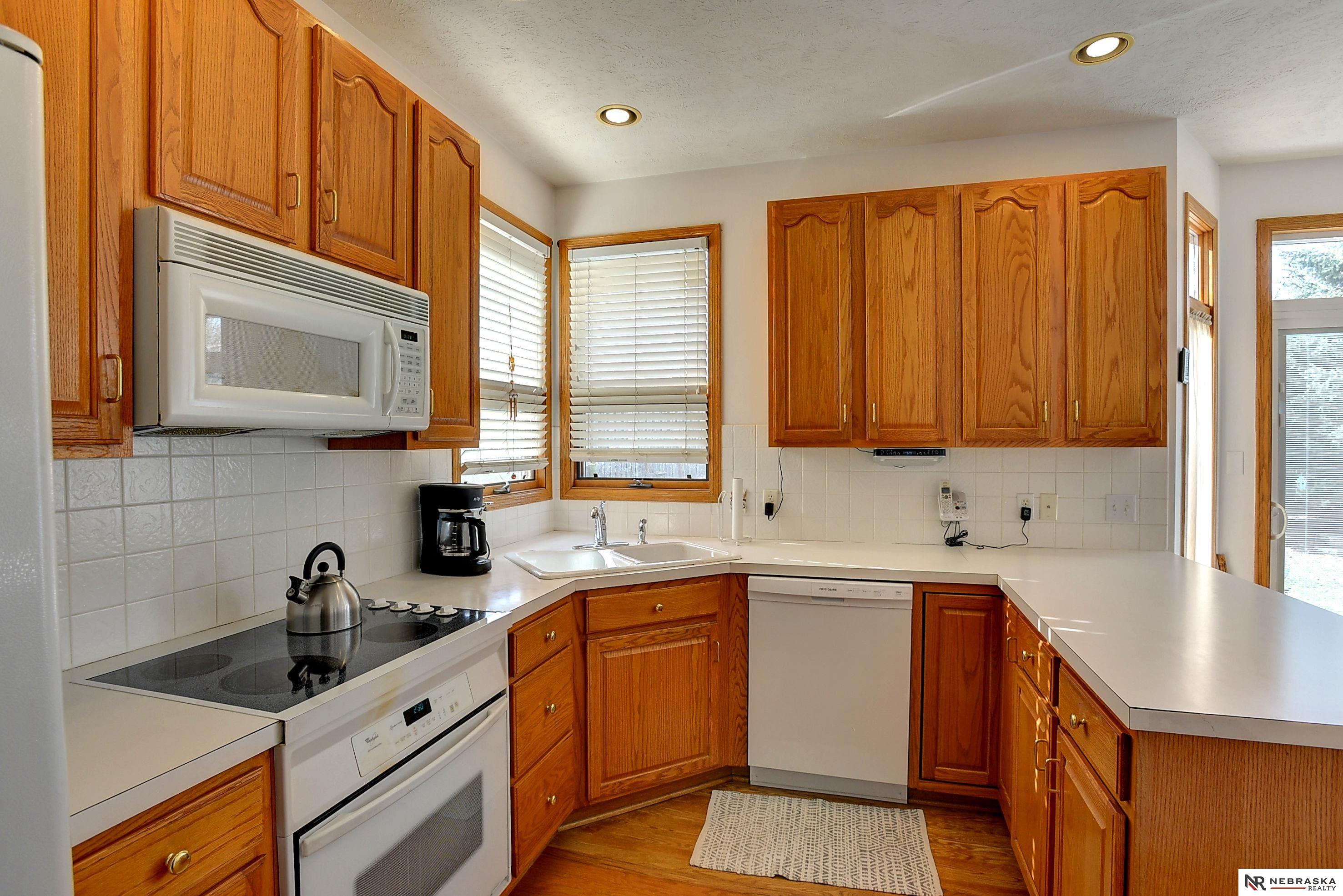 16917 Pierce Street, Omaha, Nebraska image 18