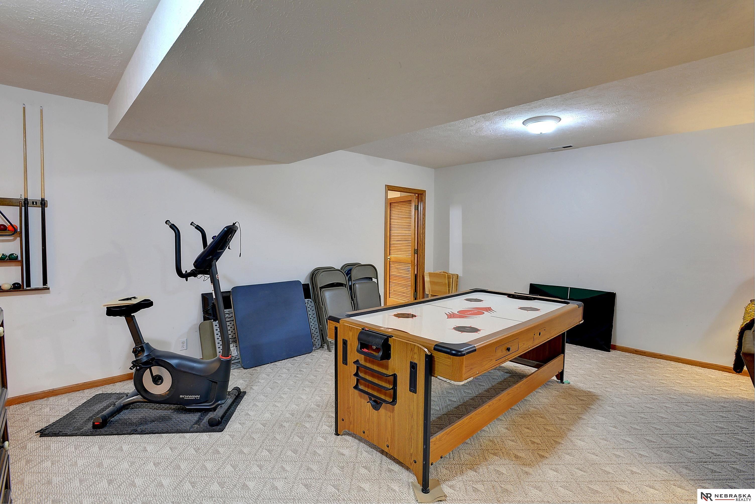 16917 Pierce Street, Omaha, Nebraska image 31