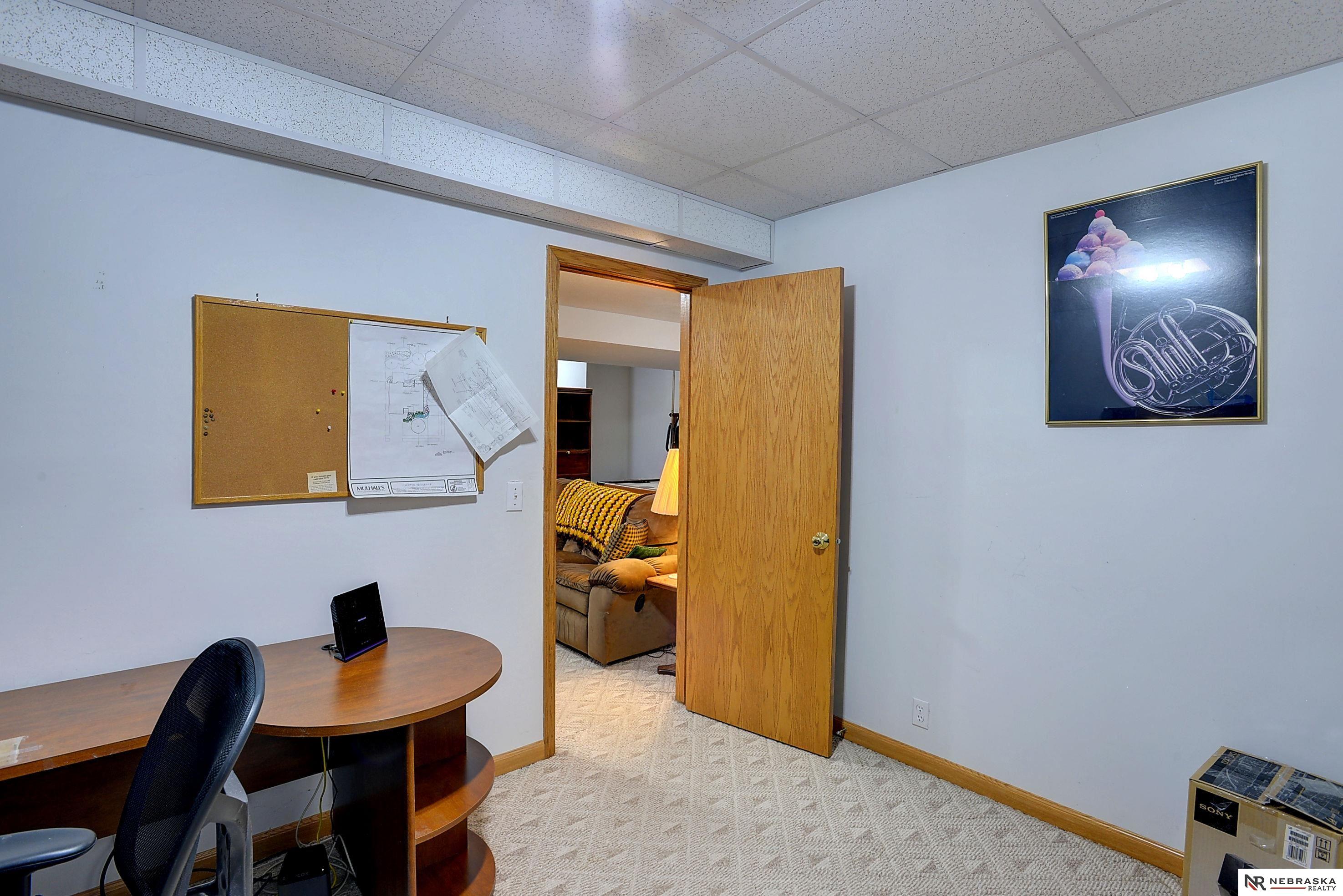 16917 Pierce Street, Omaha, Nebraska image 34
