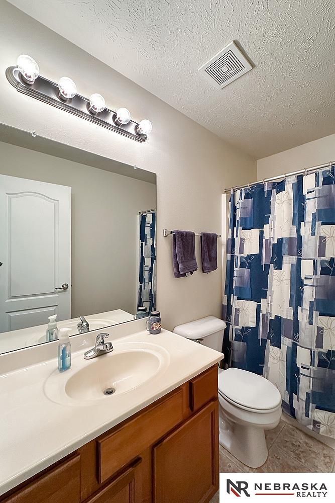 18028 Olive Street, Omaha, Nebraska image 21