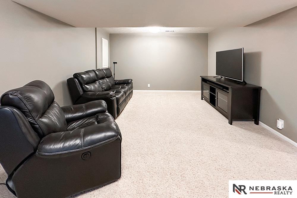 18028 Olive Street, Omaha, Nebraska image 26