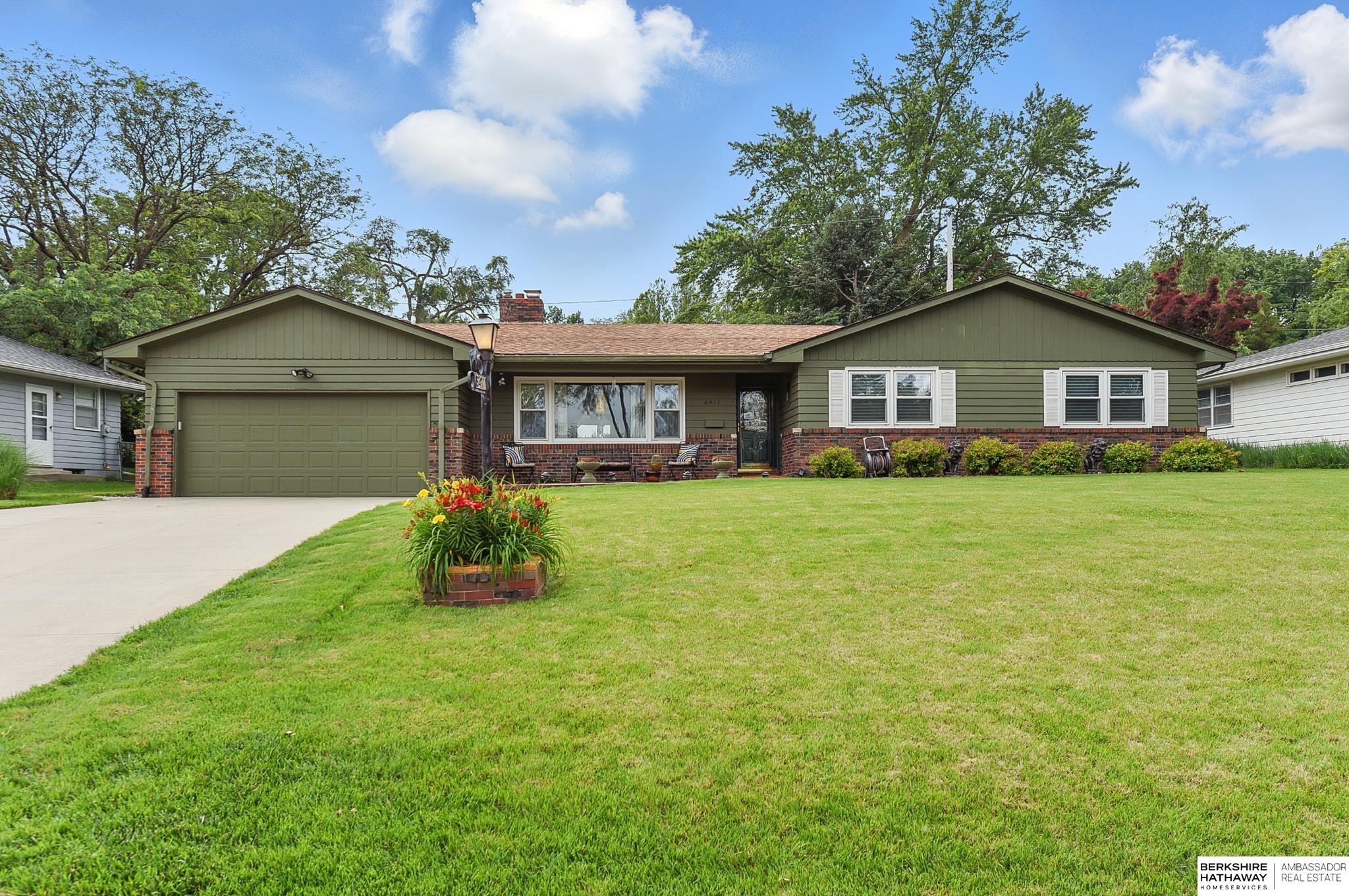 6411 Glenwood Road, Omaha NE 68132