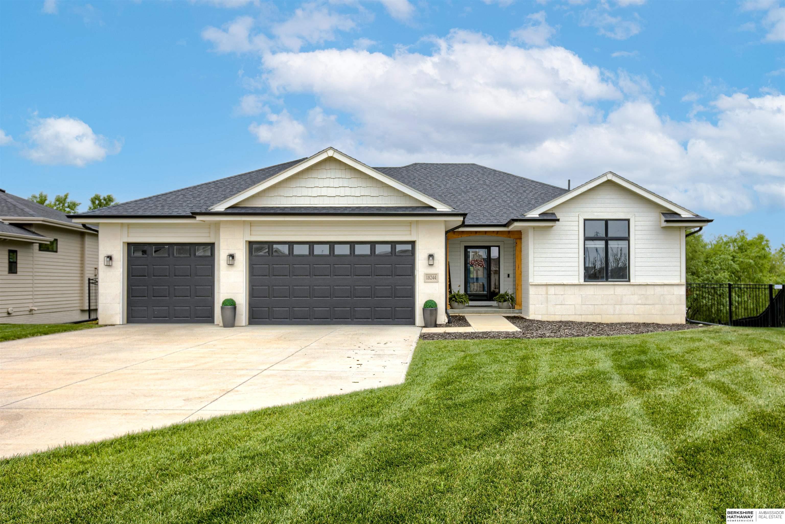 18244 Cheyenne Road, Omaha, Nebraska image 1