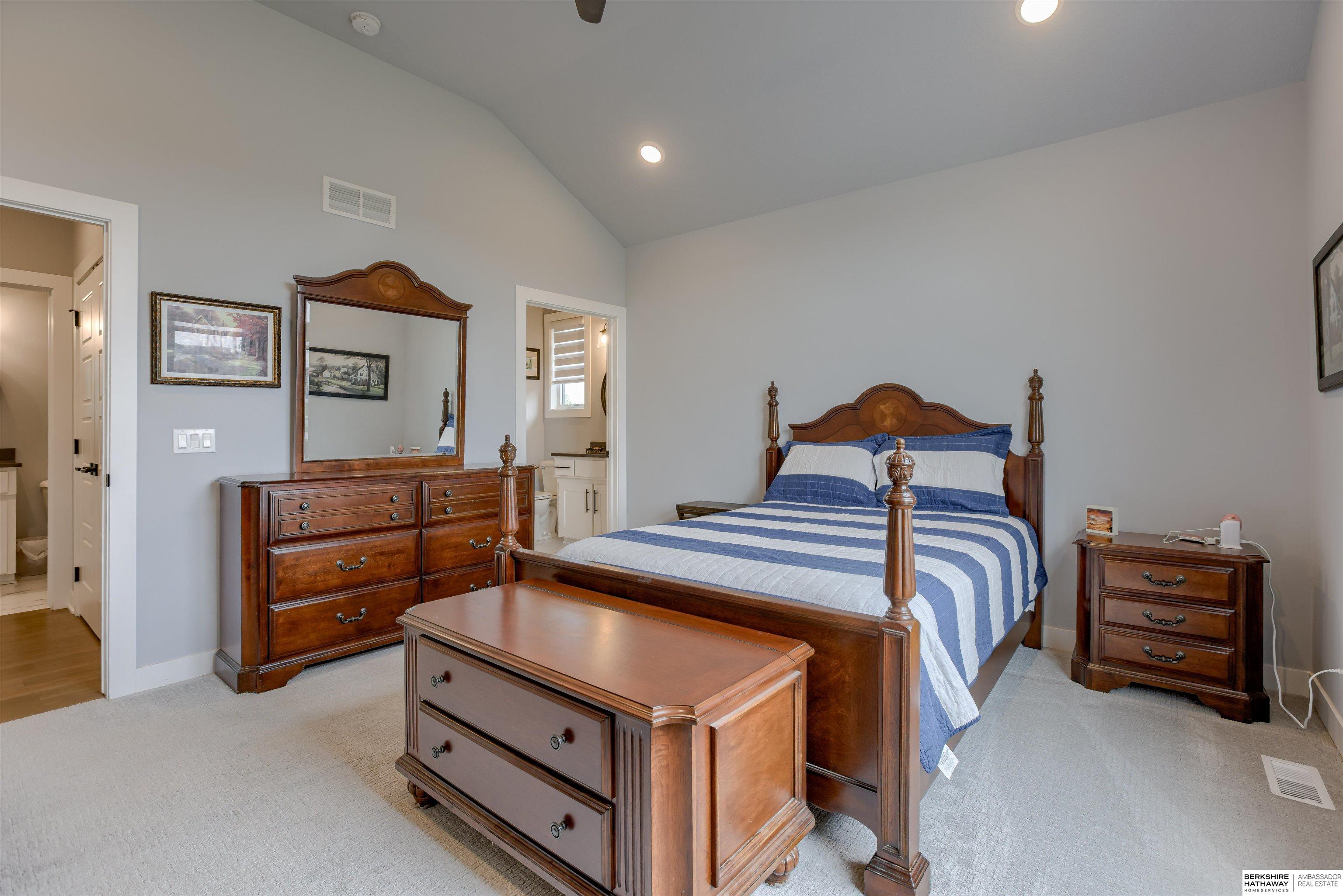 18244 Cheyenne Road, Omaha, Nebraska image 15