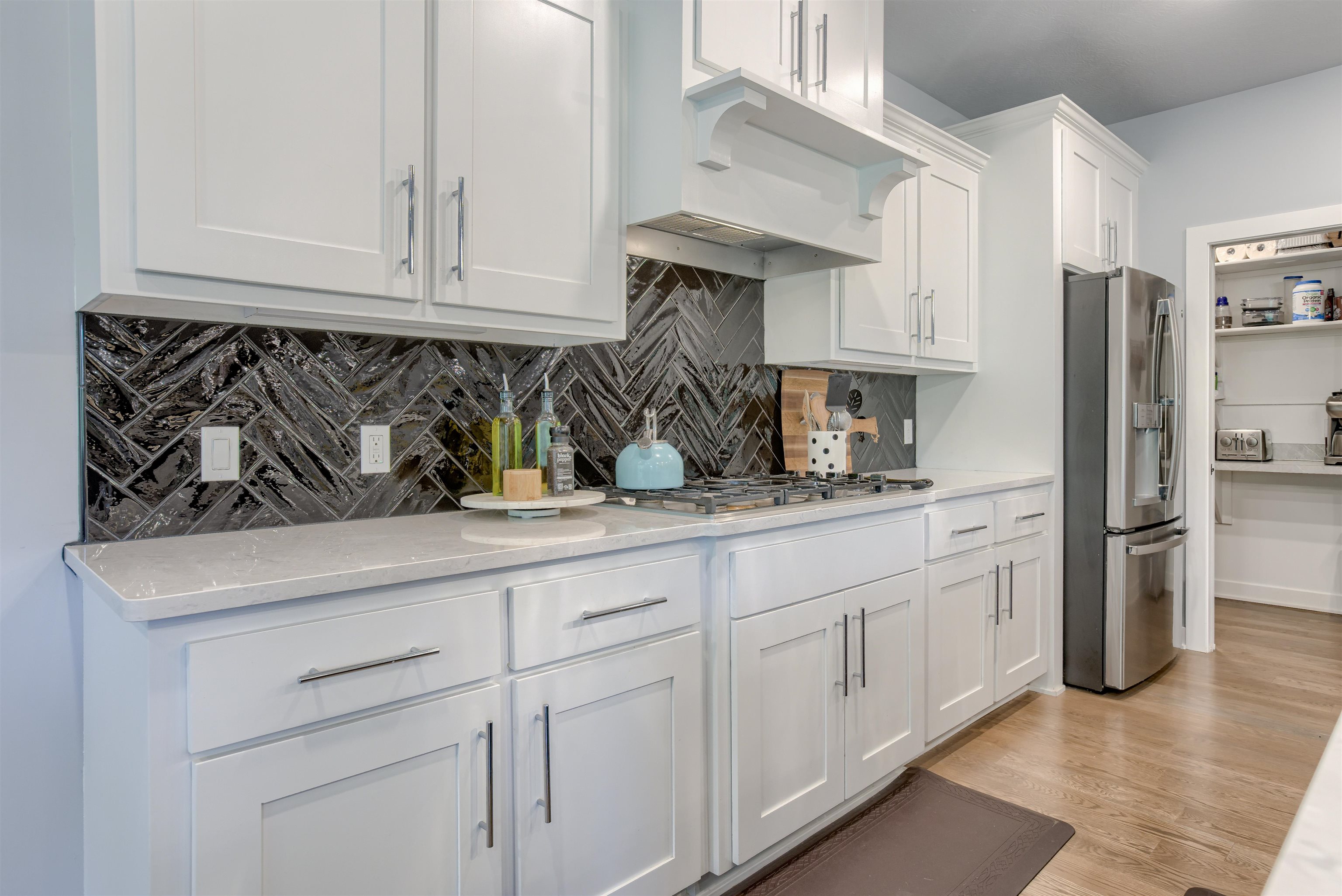 18244 Cheyenne Road, Omaha, Nebraska image 6