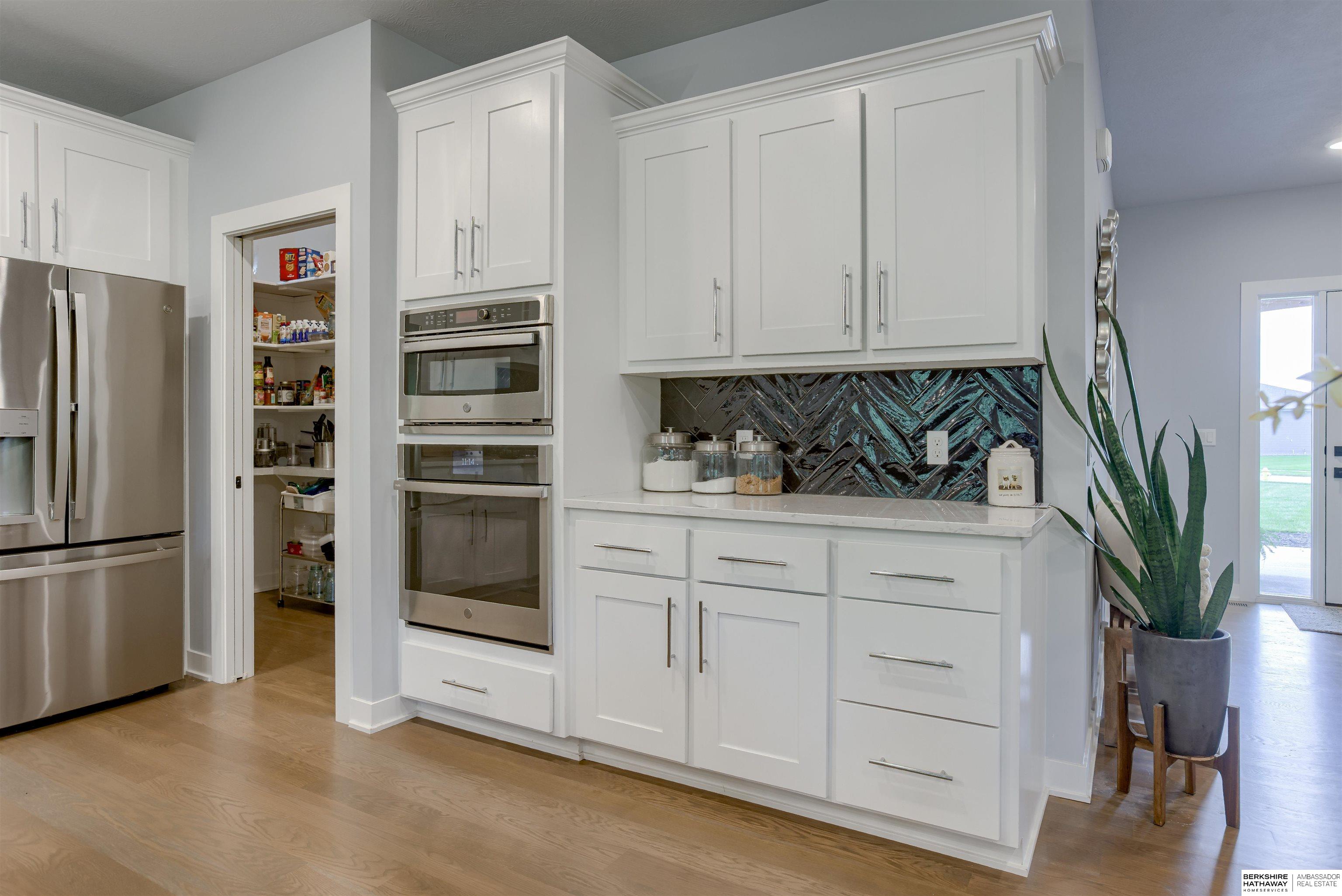 18244 Cheyenne Road, Omaha, Nebraska image 7
