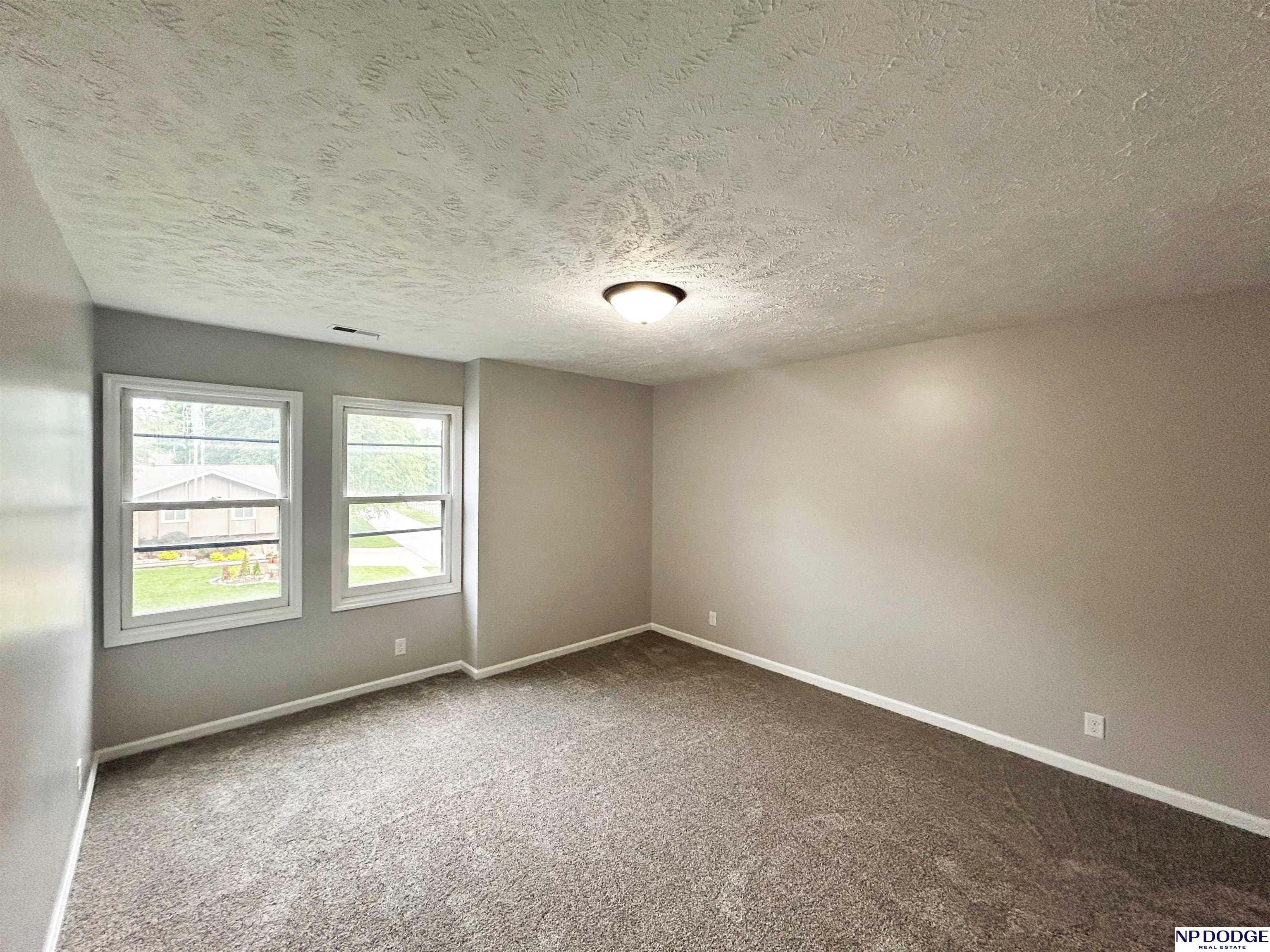 652 S 212th Street, Omaha, Nebraska image 17