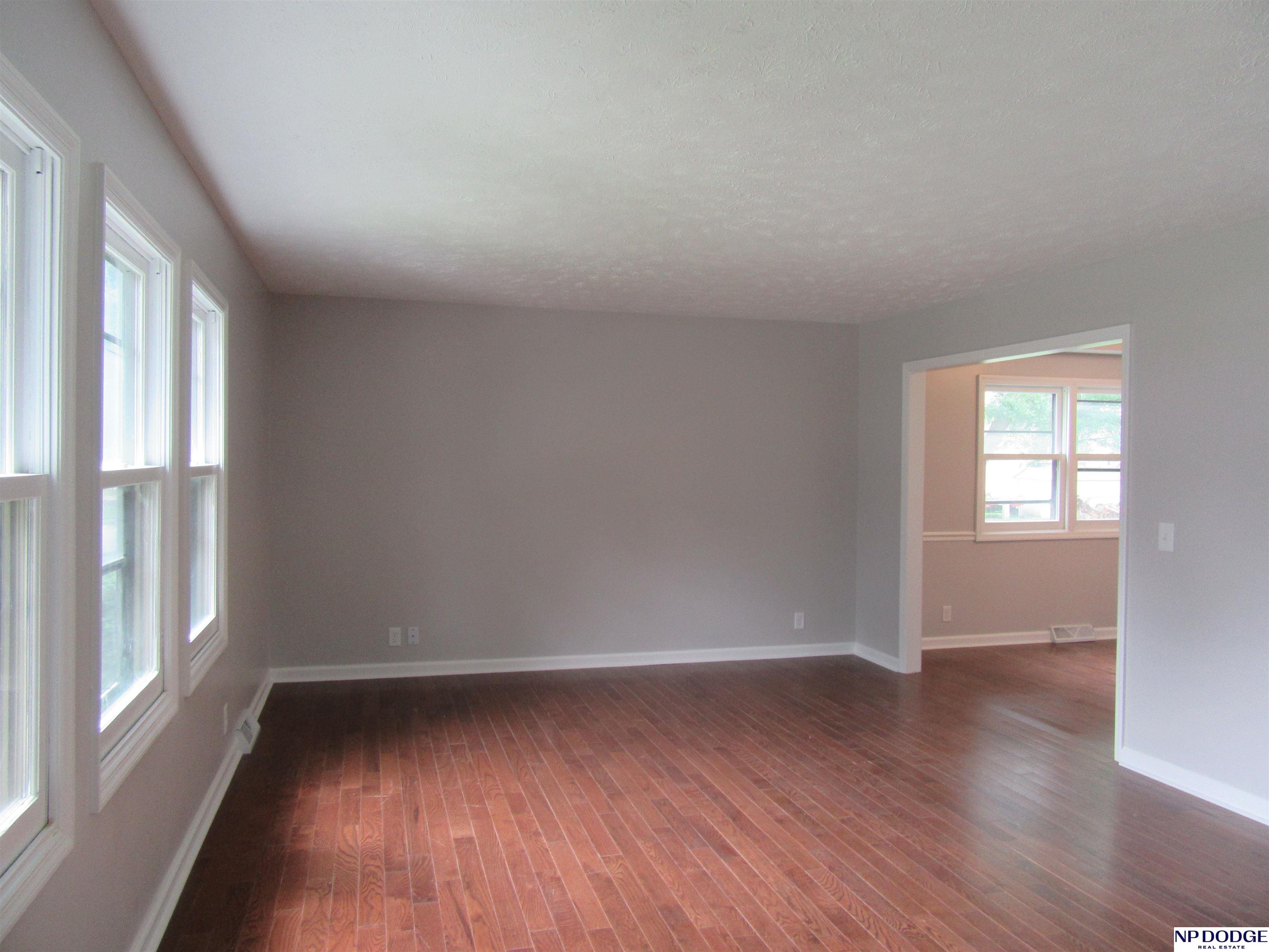 652 S 212th Street, Omaha, Nebraska image 7