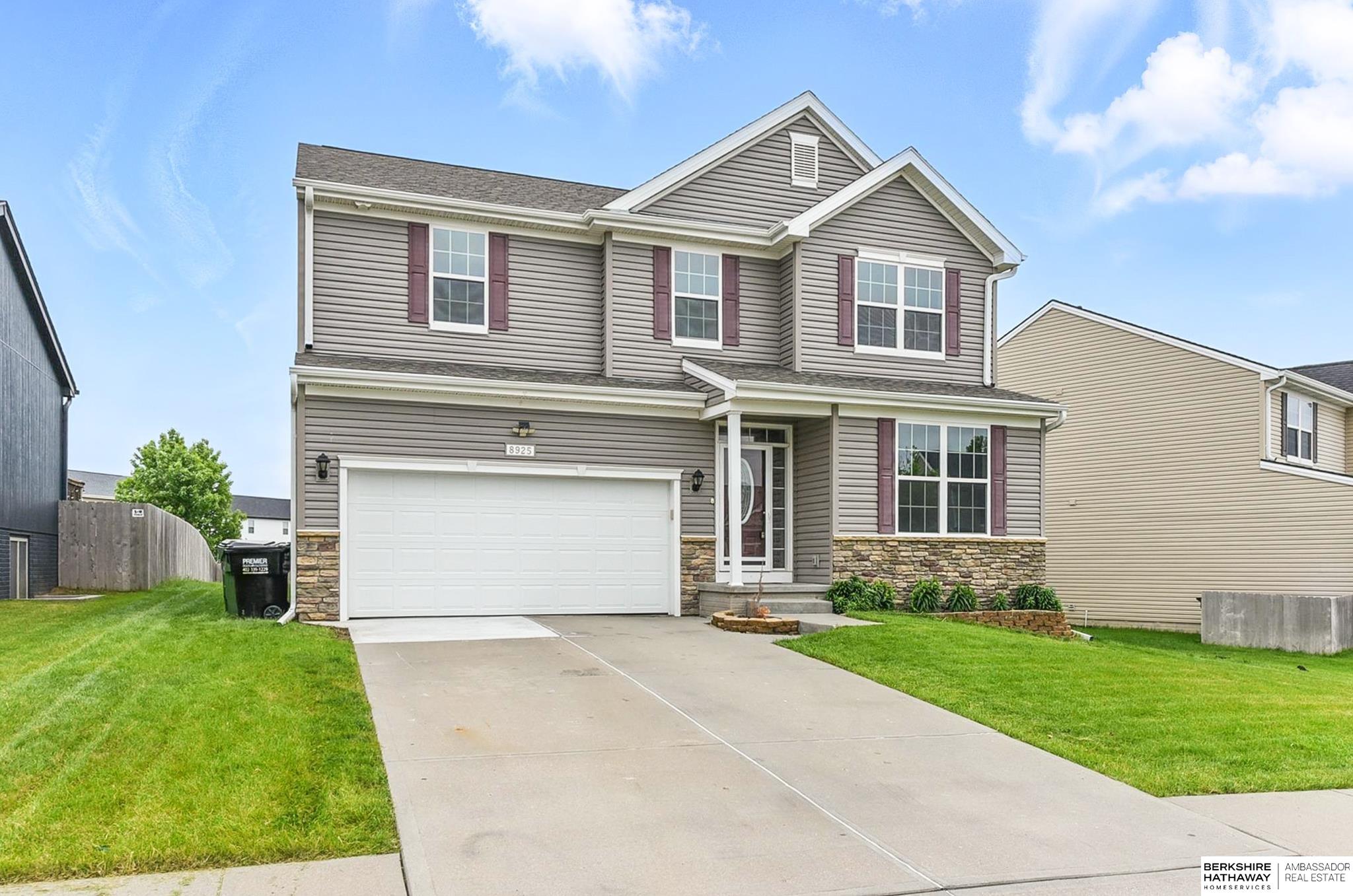 8925 N 159th Avenue, Bennington, Nebraska image 1