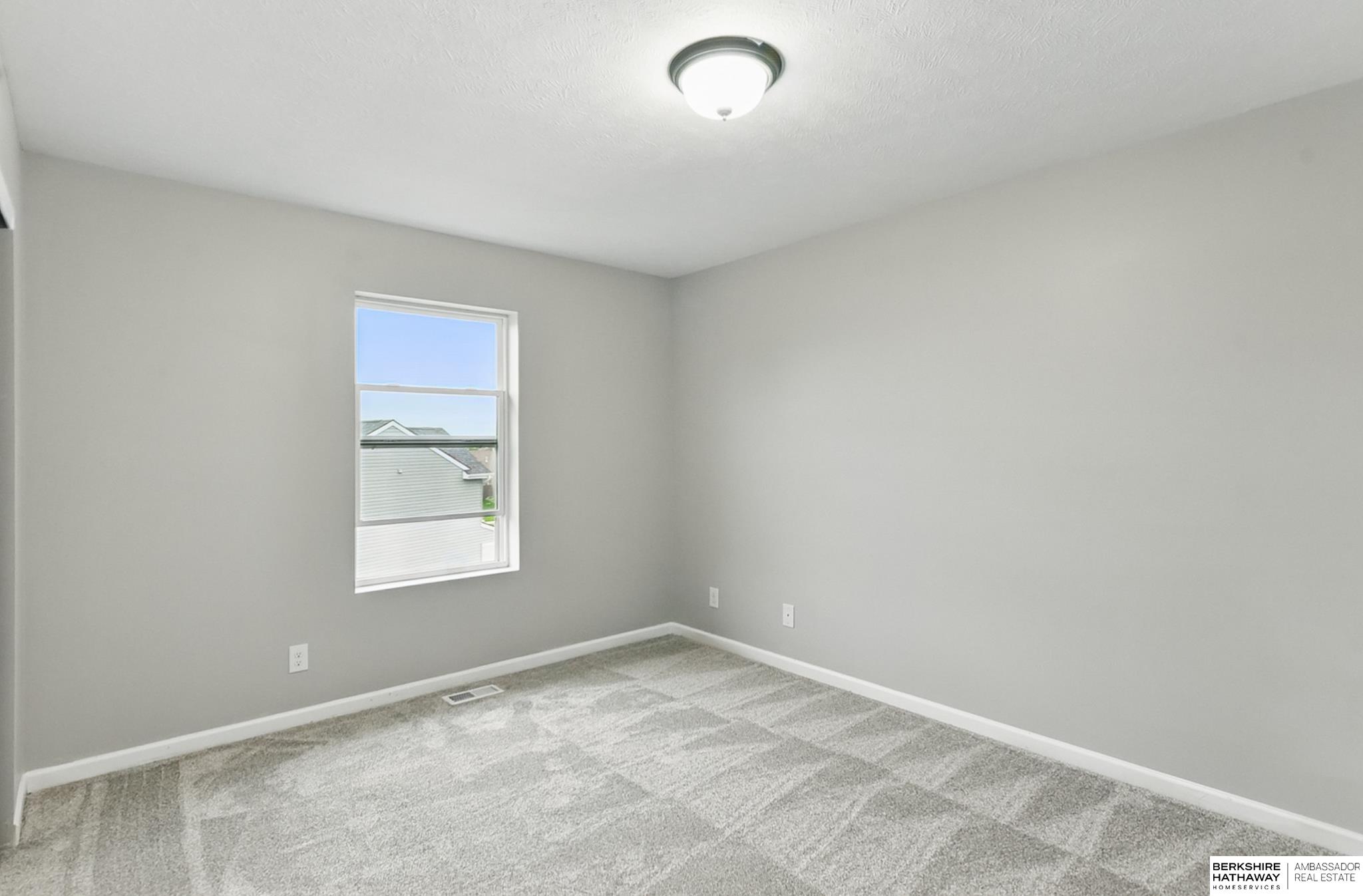 8925 N 159th Avenue, Bennington, Nebraska image 25