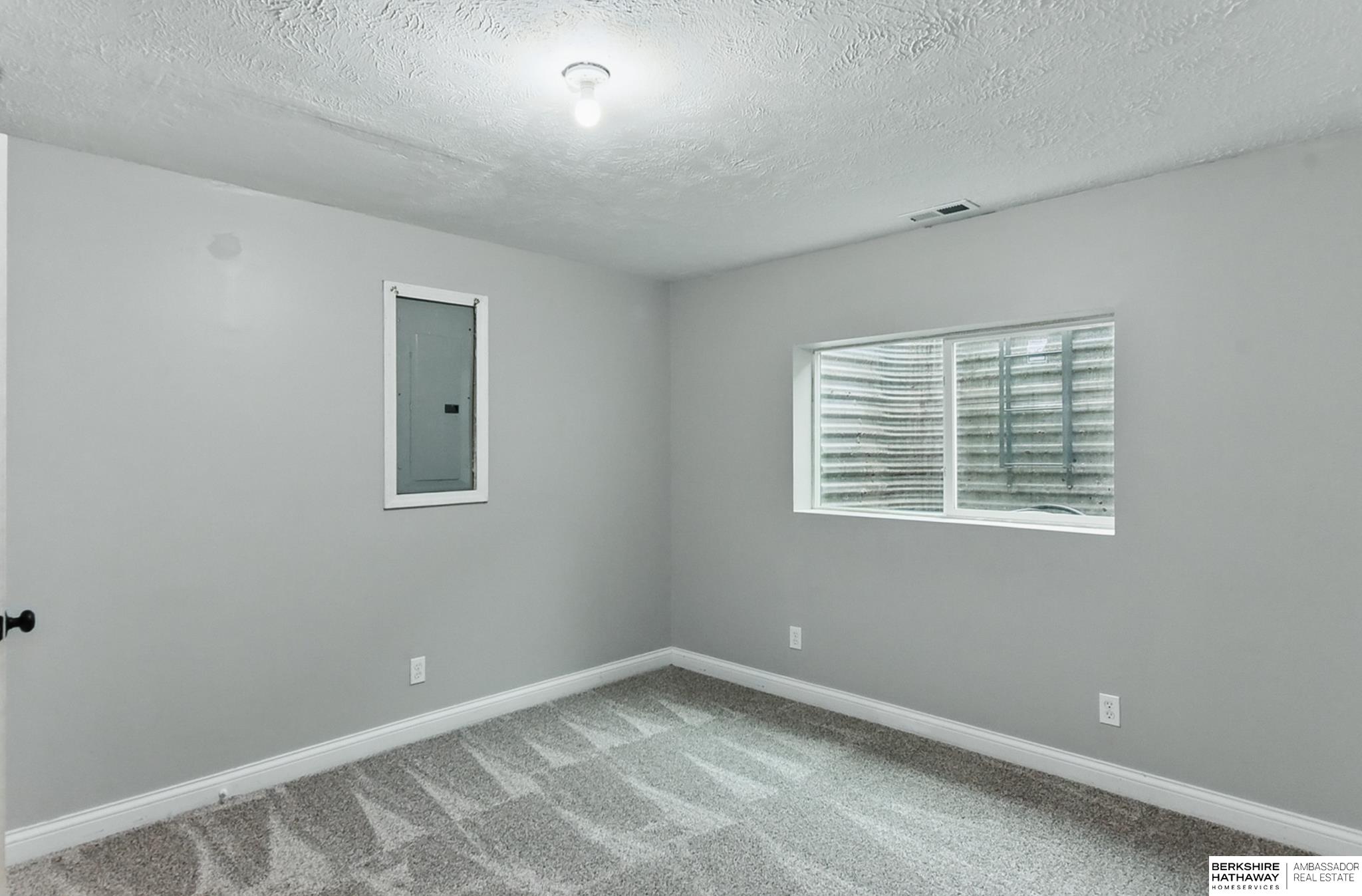 8925 N 159th Avenue, Bennington, Nebraska image 37