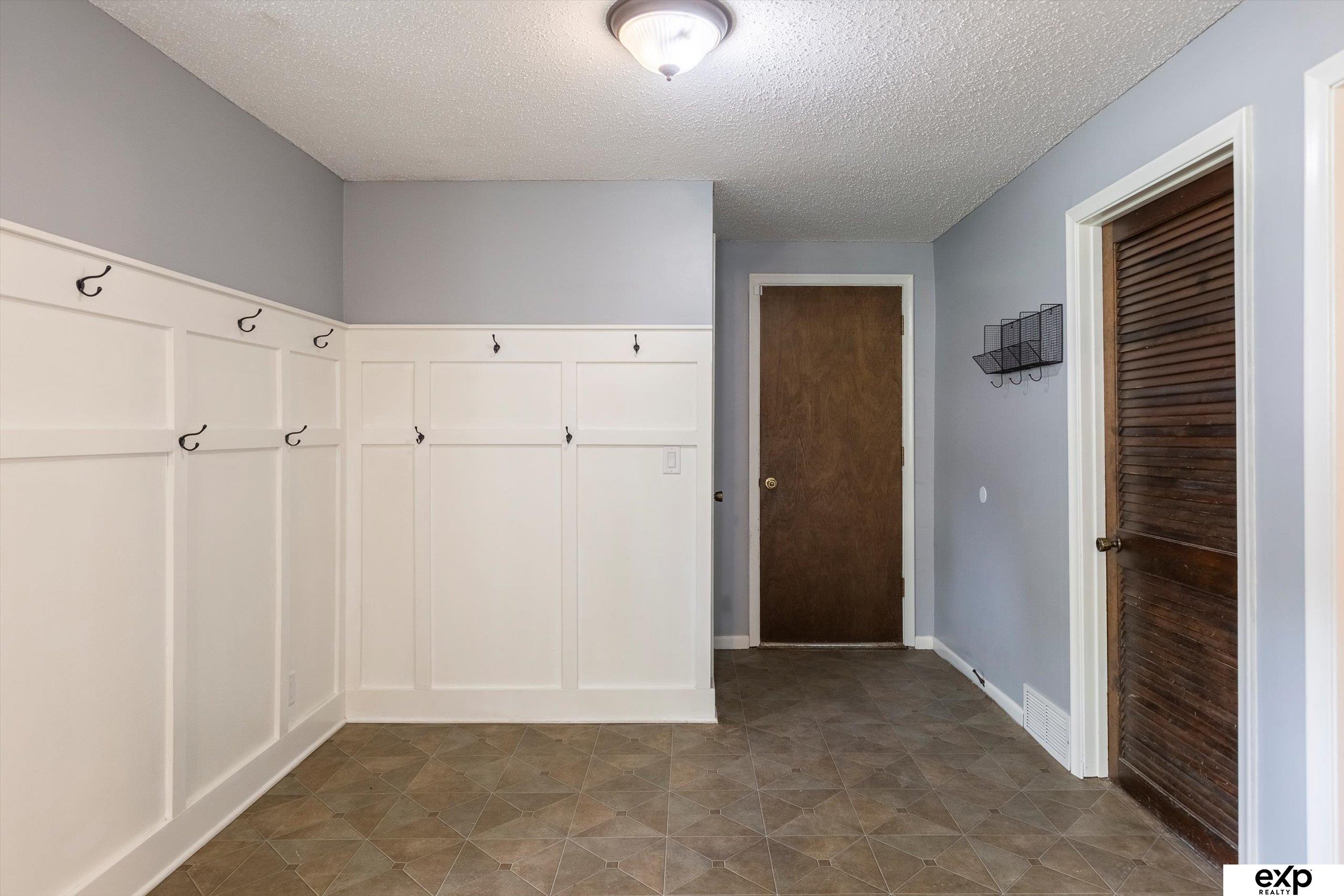15461 Harney Street, Omaha, Nebraska image 30