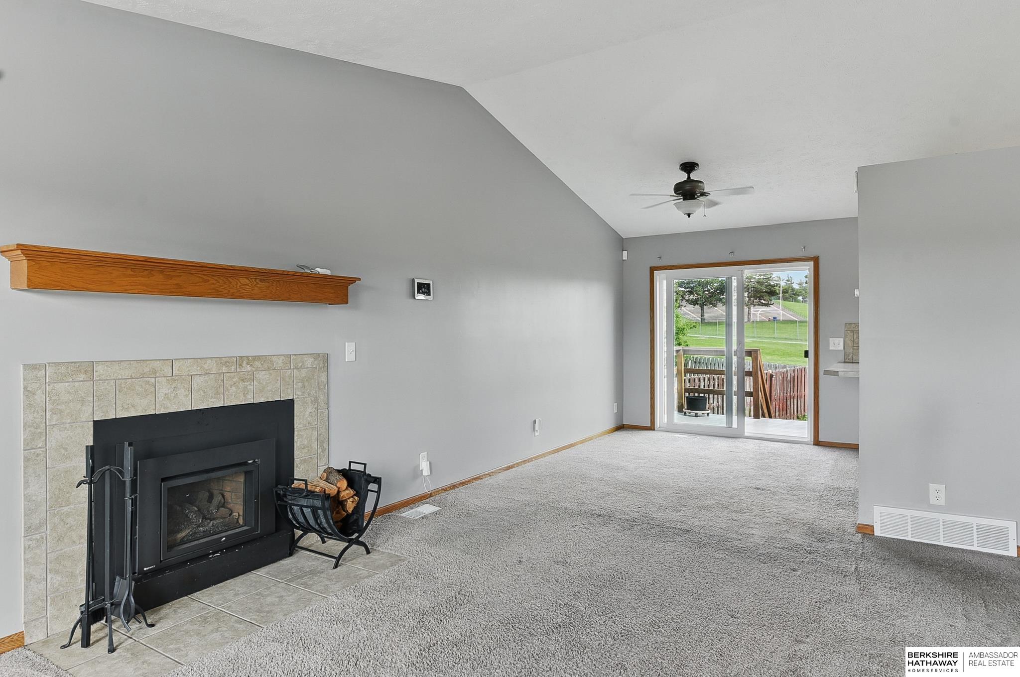 8517 Vernon Avenue, Omaha, Nebraska image 11