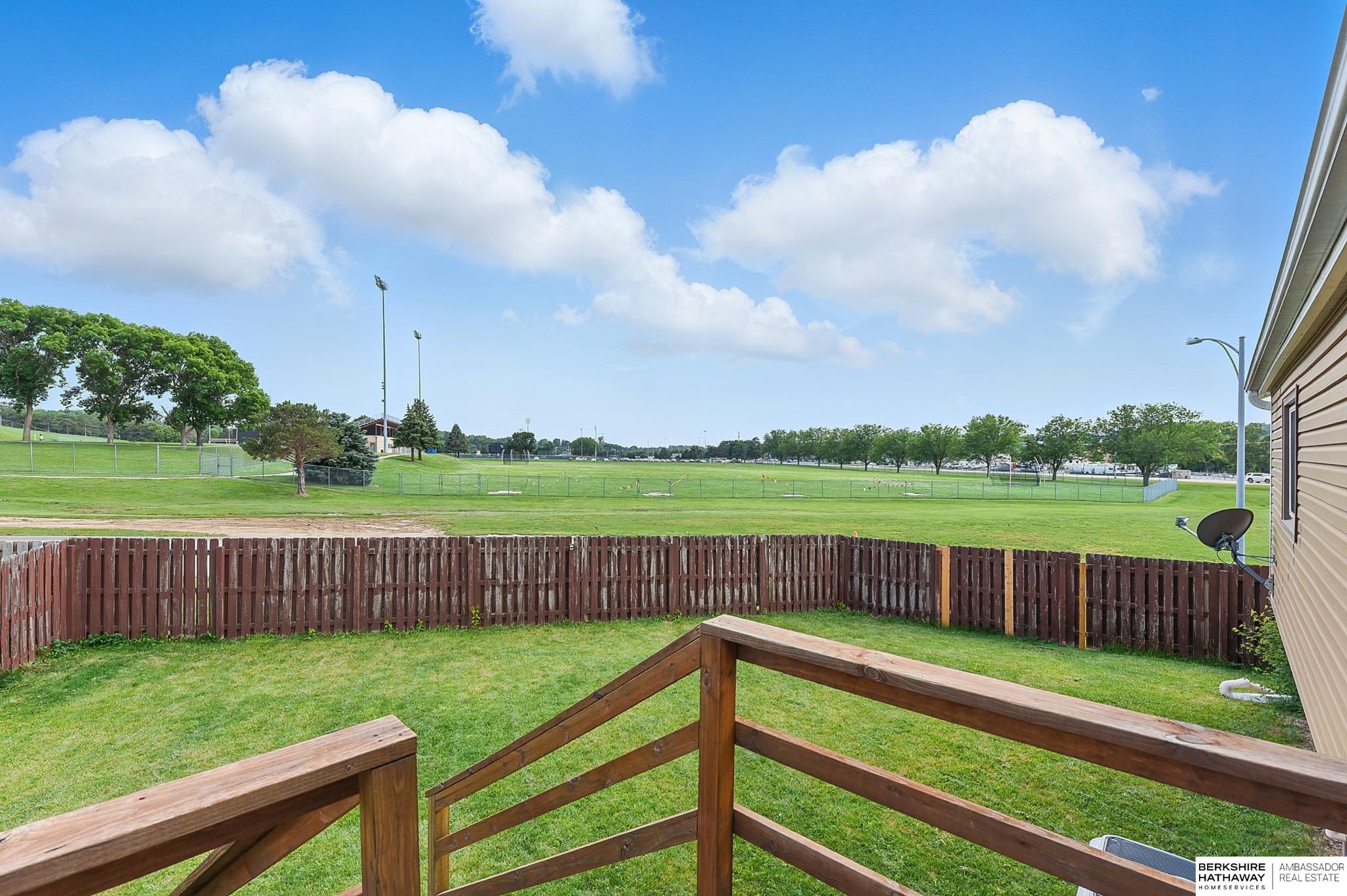 8517 Vernon Avenue, Omaha, Nebraska image 35