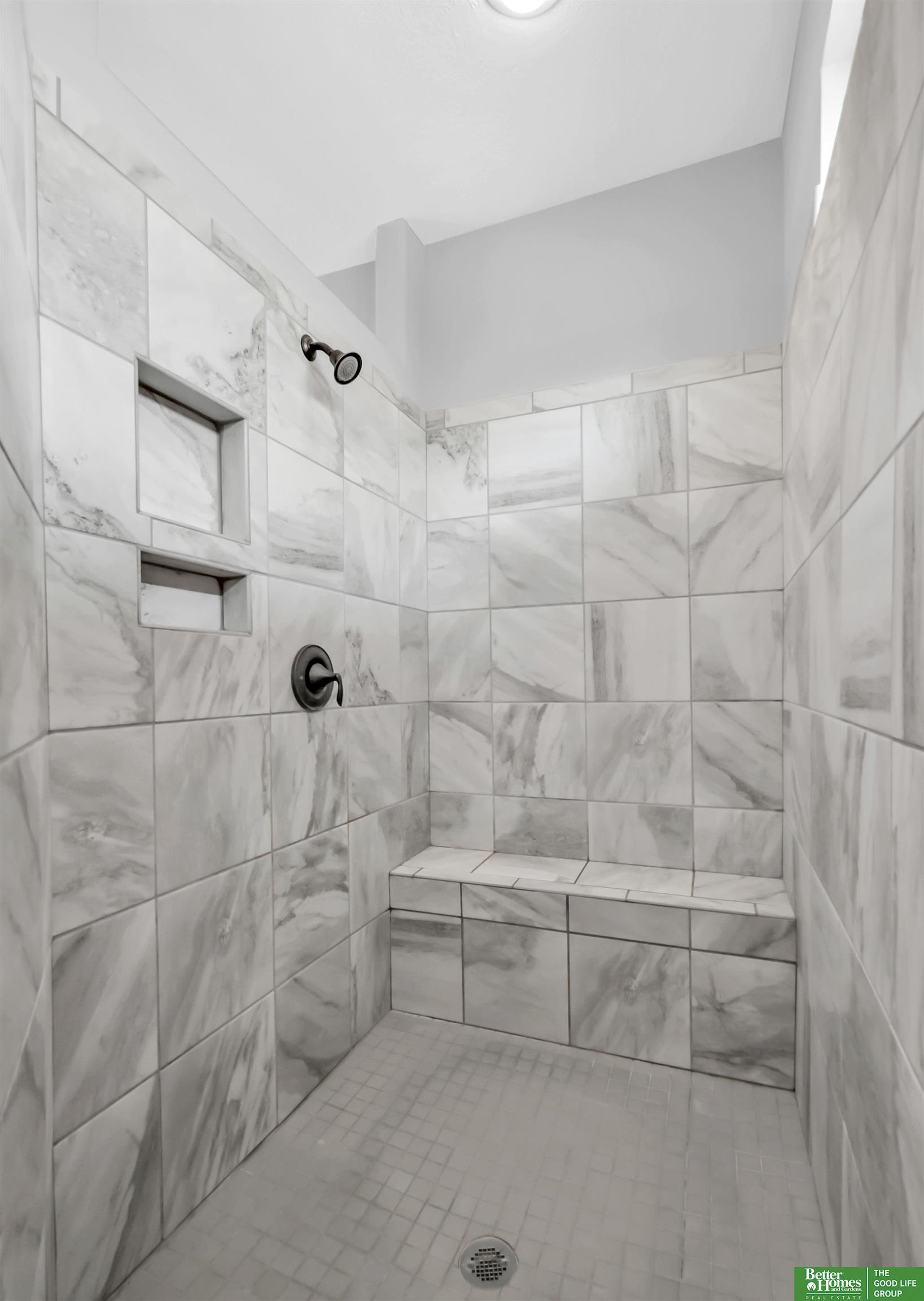 11513 Sahler Street, Omaha, Nebraska image 23